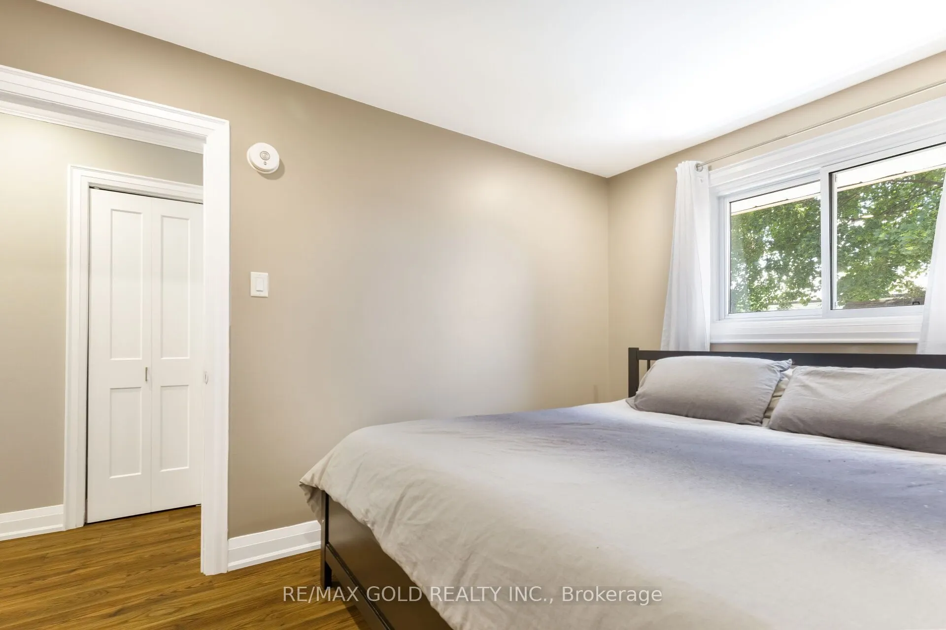 35 Chipwood Crescent