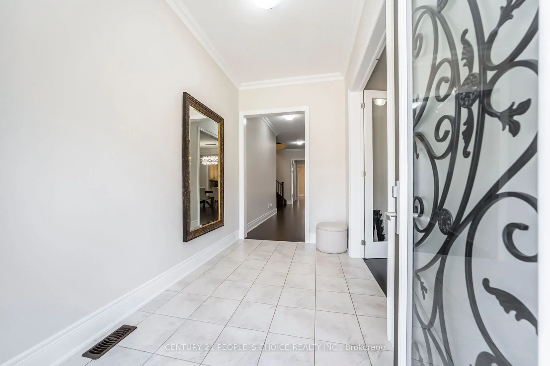 8 Rolling Acres Drive