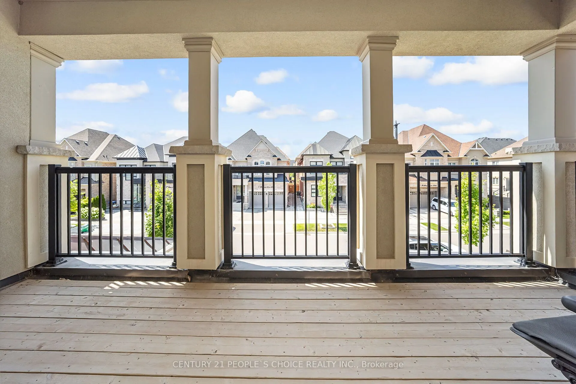 8 Rolling Acres Drive