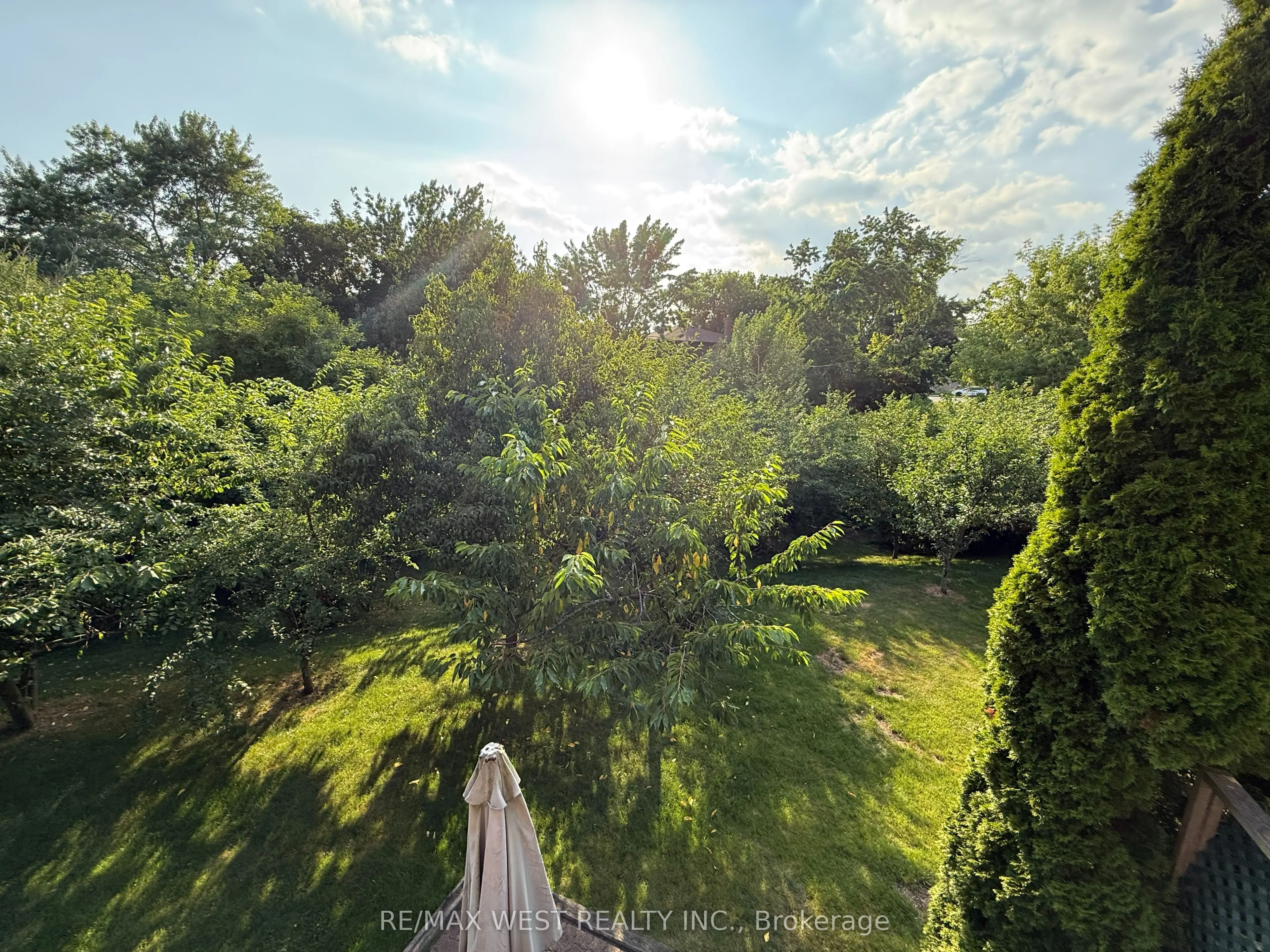 4256 Petersburg Crescent