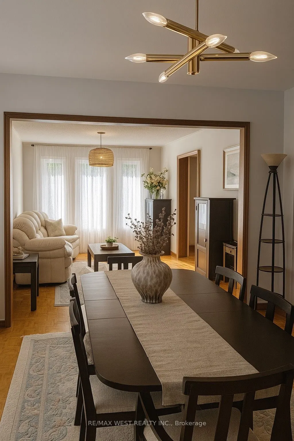 4256 Petersburg Crescent