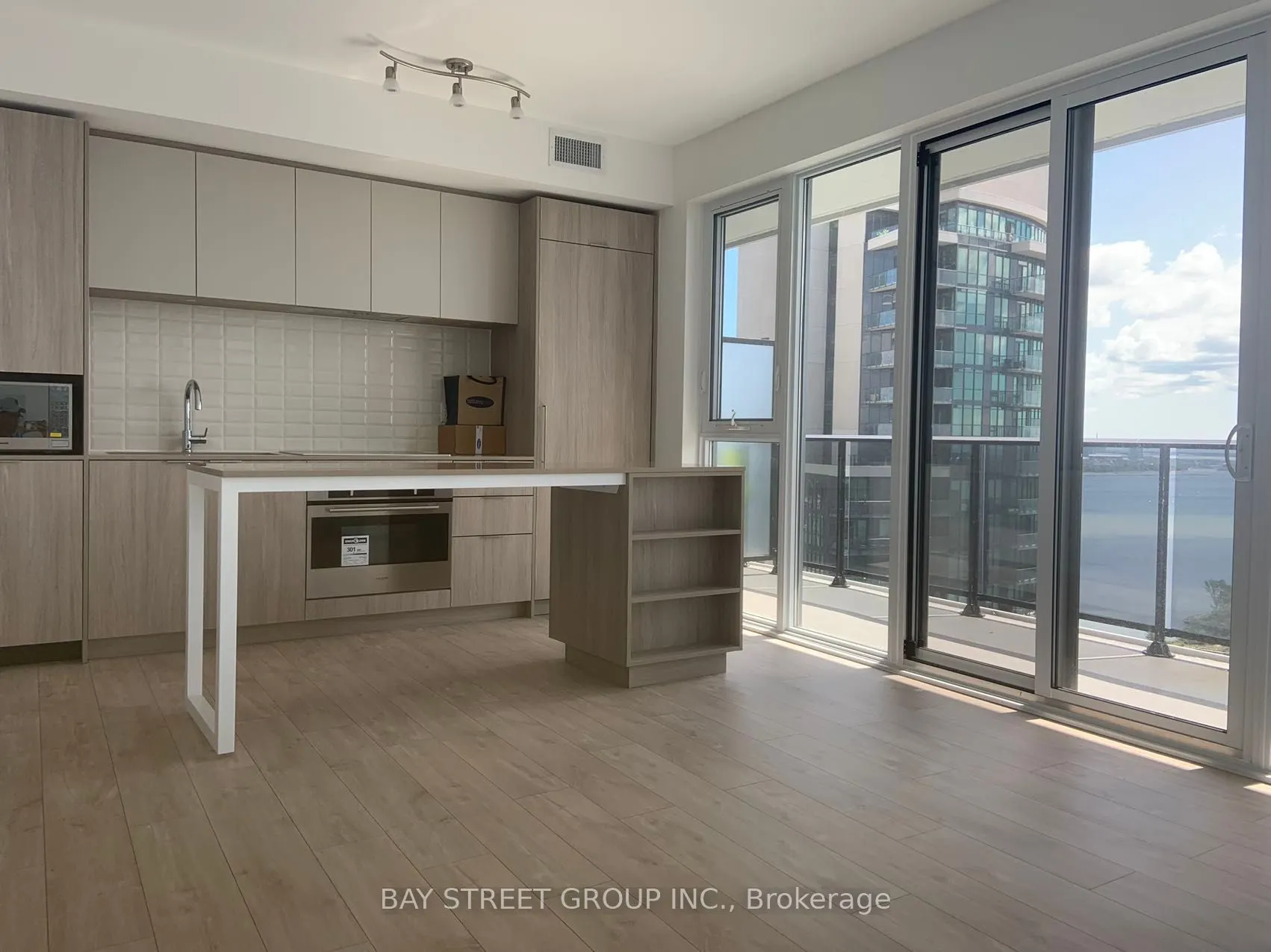 70 Annie Craig Drive, #3306