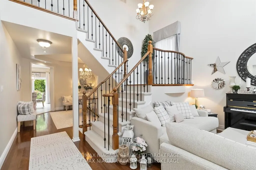 2468 Whitehorn Drive