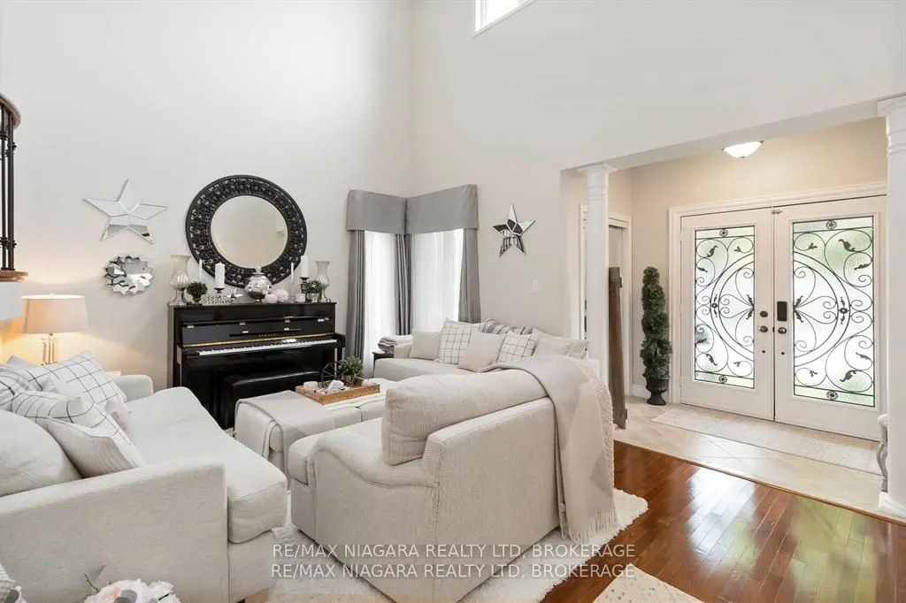 2468 Whitehorn Drive