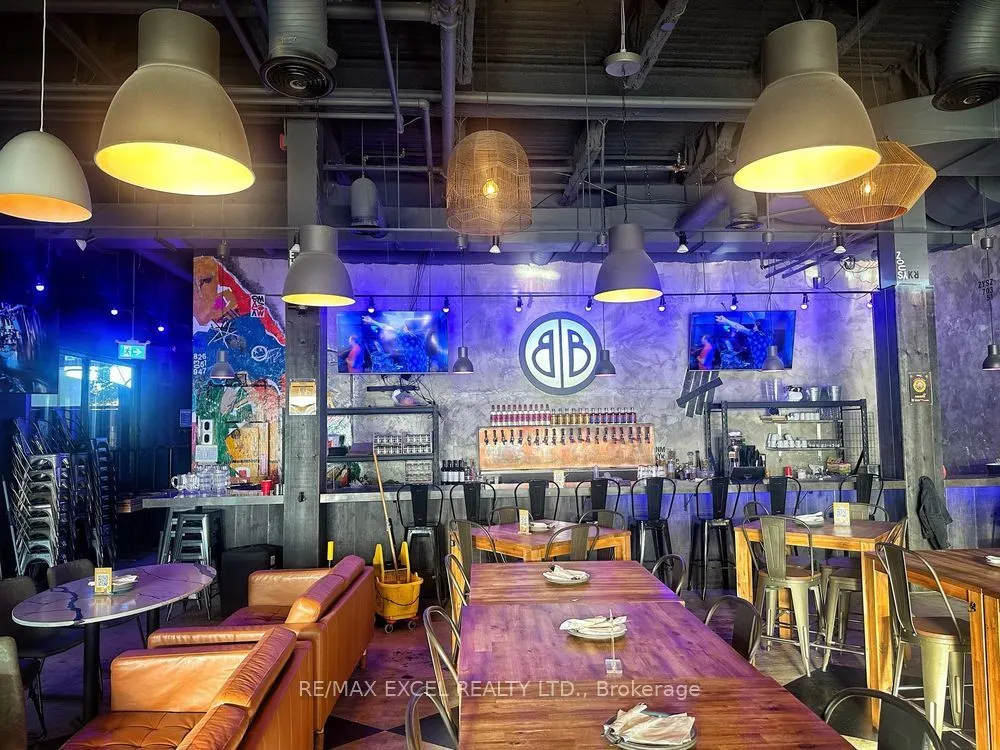 3600 Dundas Street, #G101