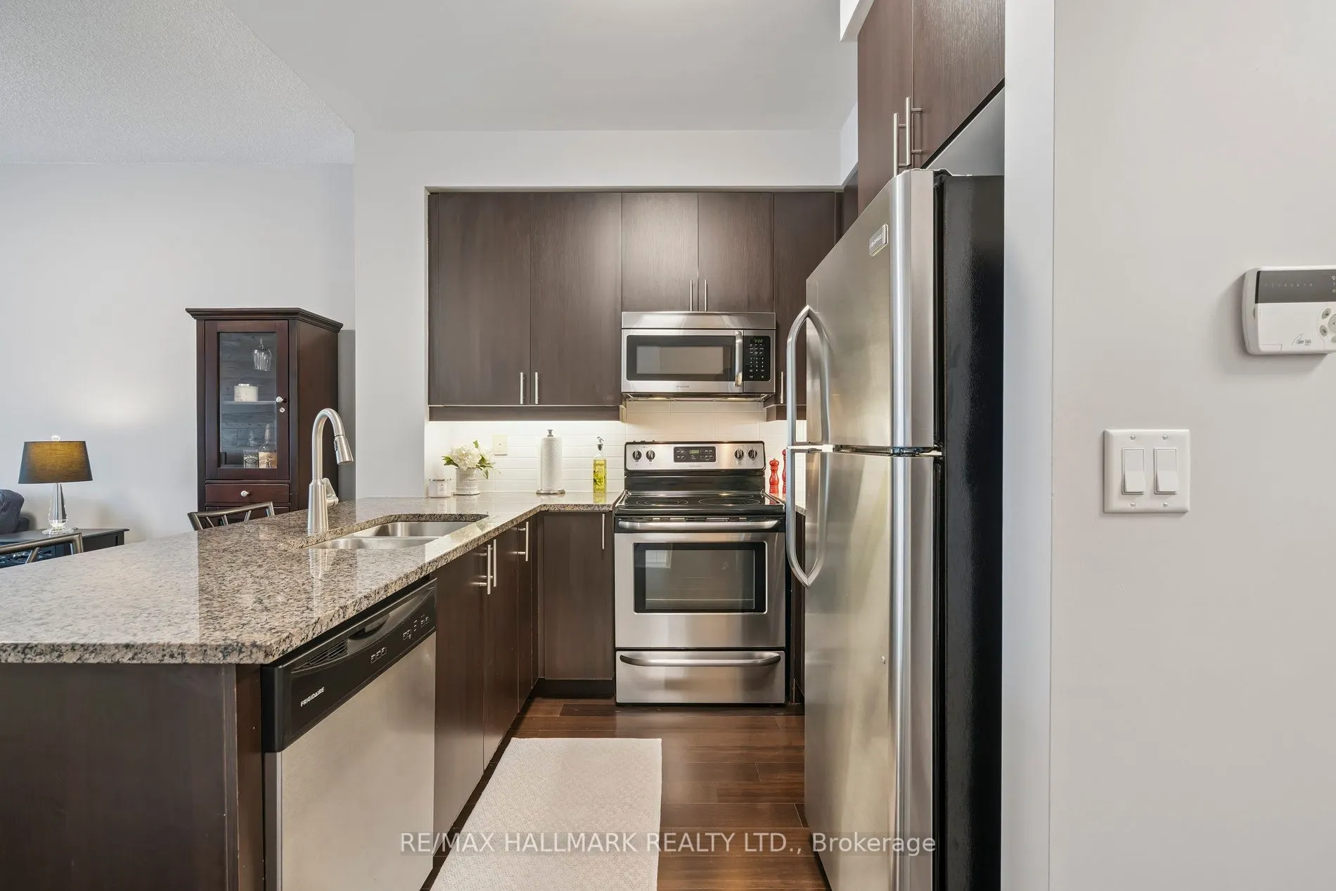 1185 The Queensway, #1006
