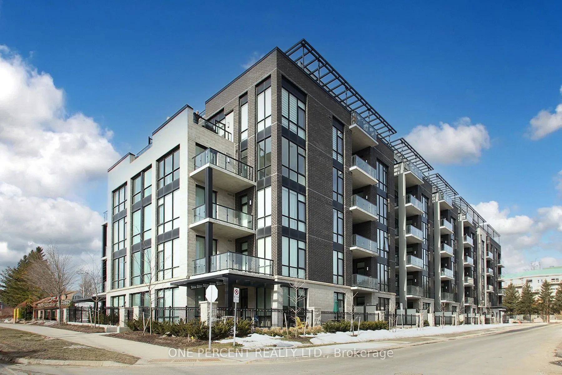 42 Mill Street, #204