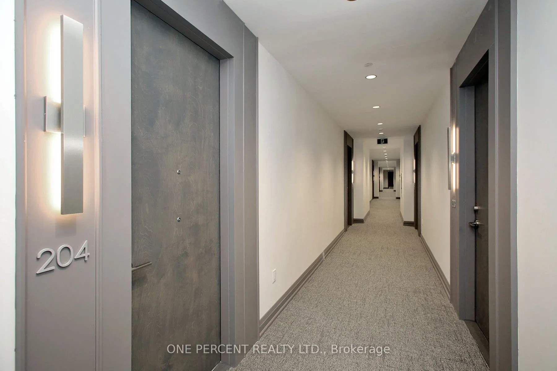 42 Mill Street, #204