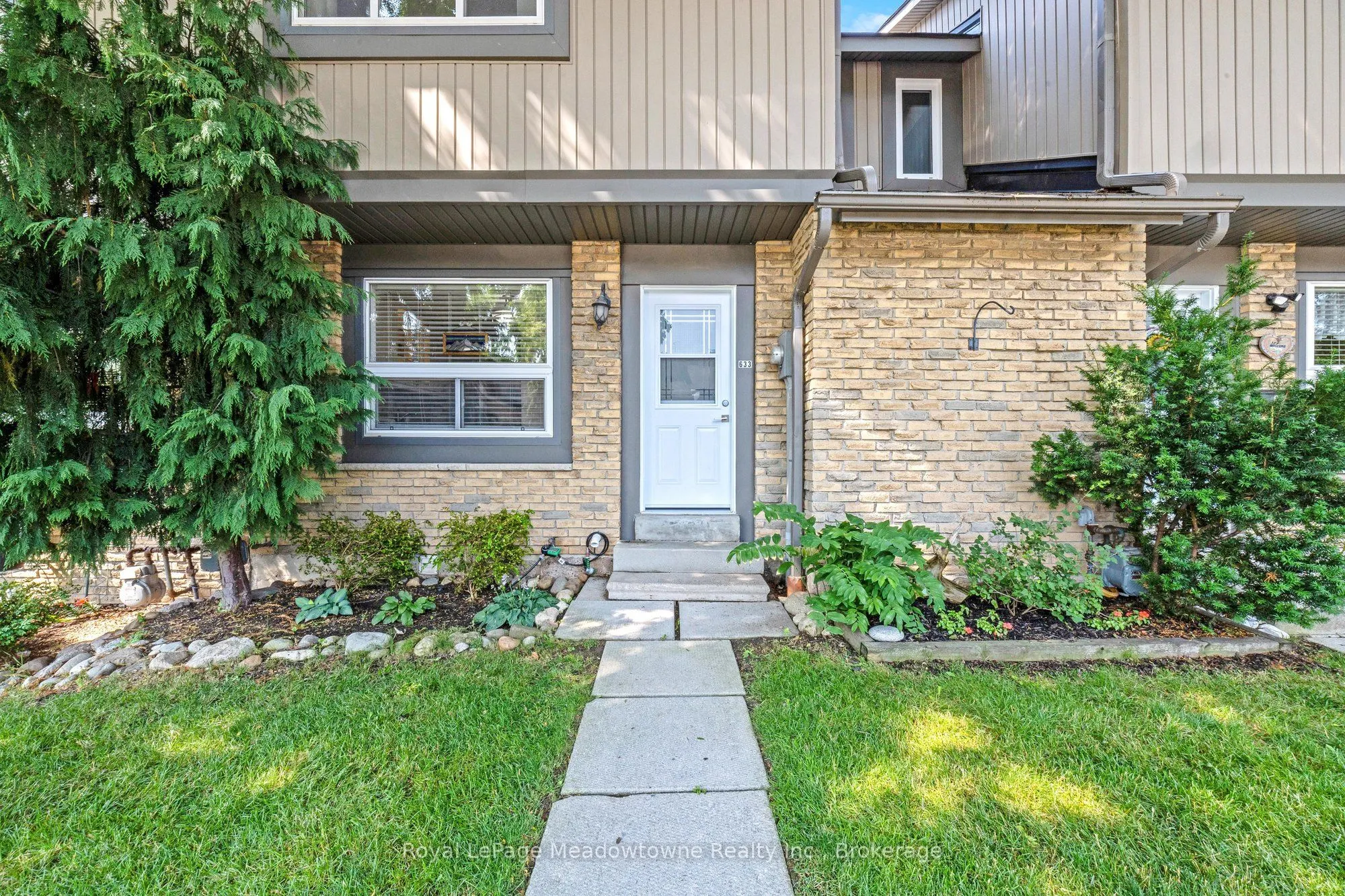 633 Woodward Avenue, #65
