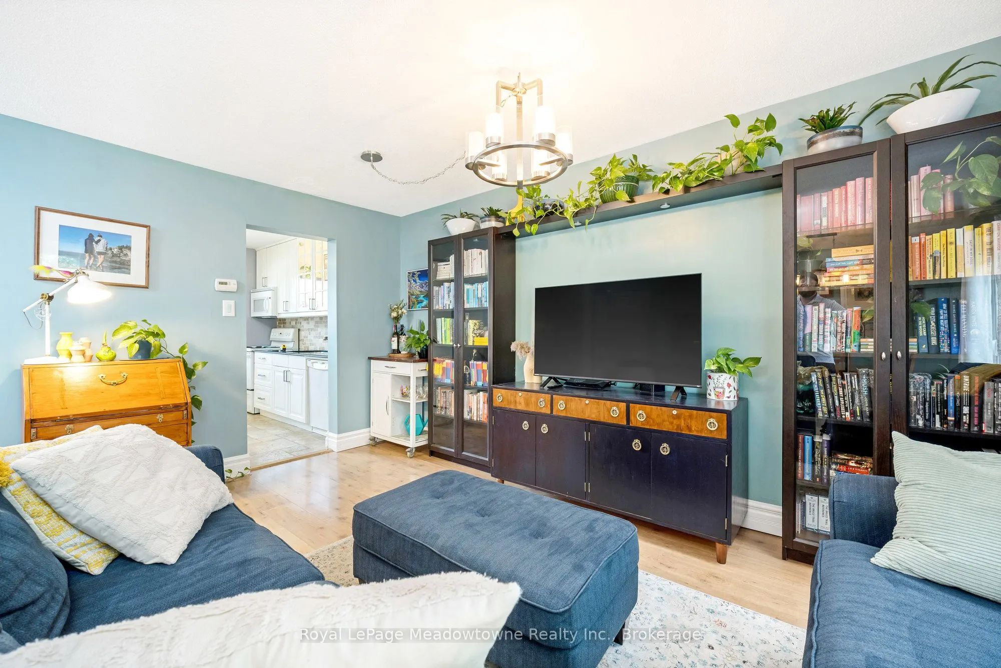 633 Woodward Avenue, #65
