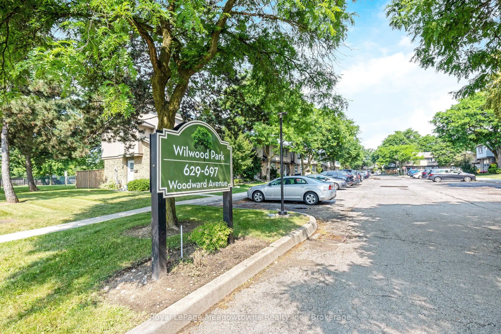 633 Woodward Avenue, #65