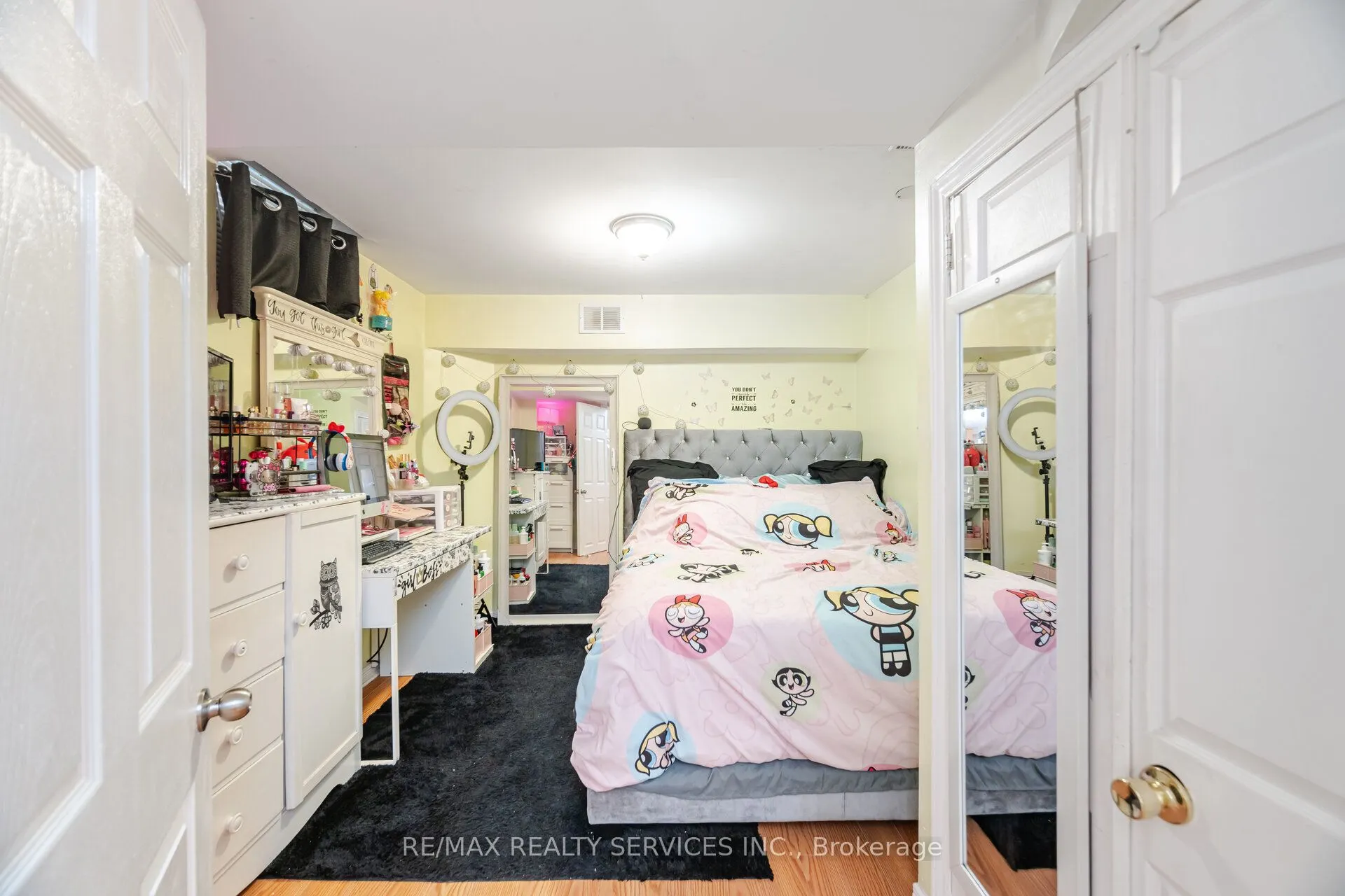 77 Milkweed Crescent