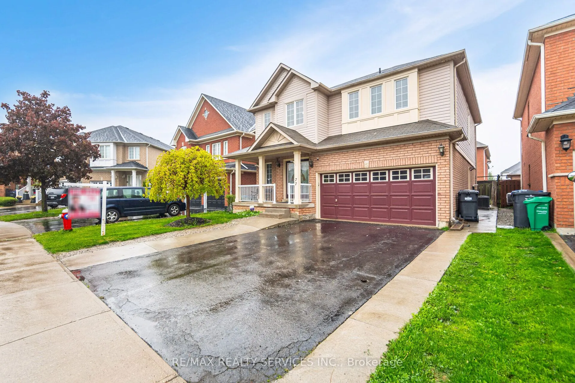 77 Milkweed Crescent
