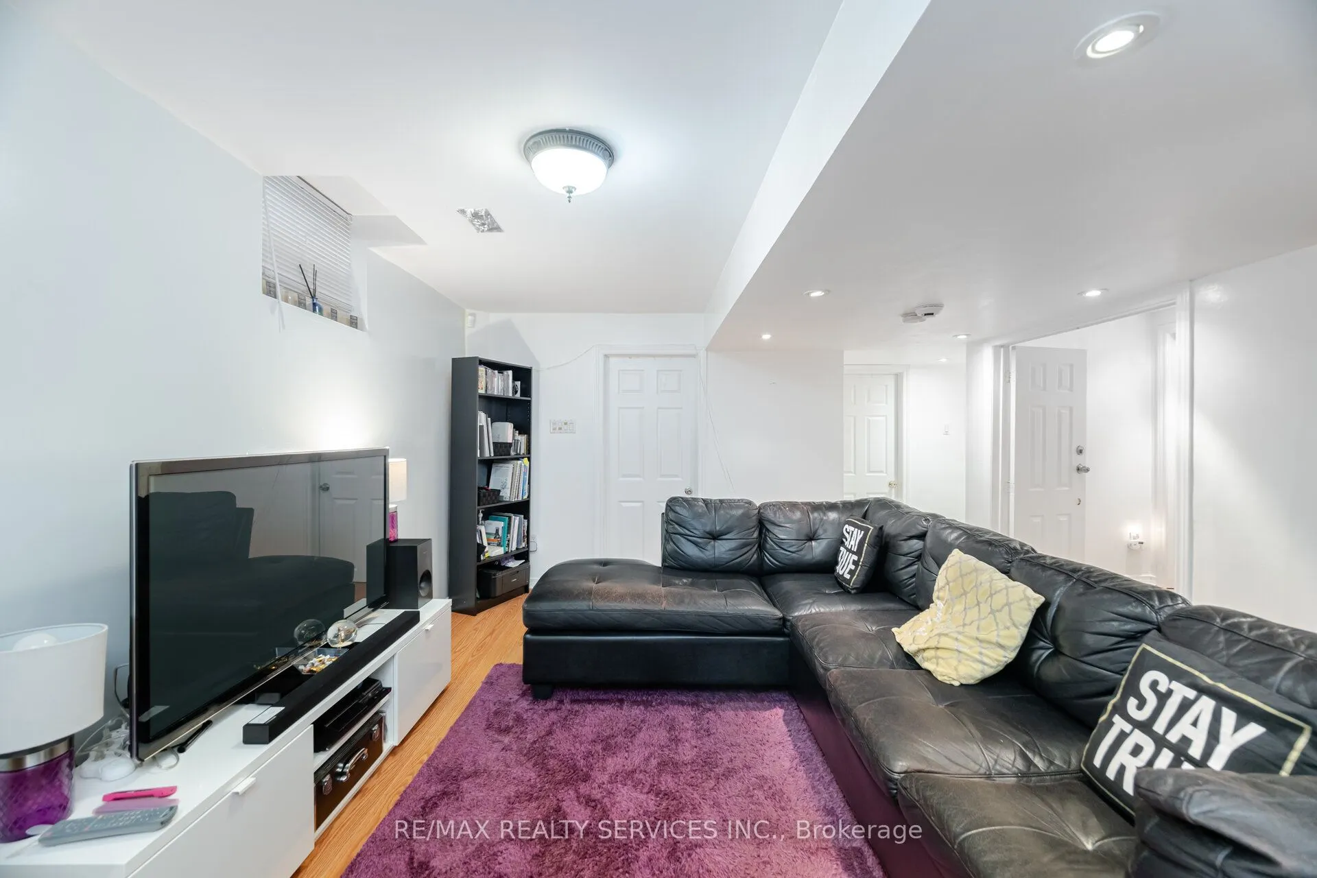 77 Milkweed Crescent