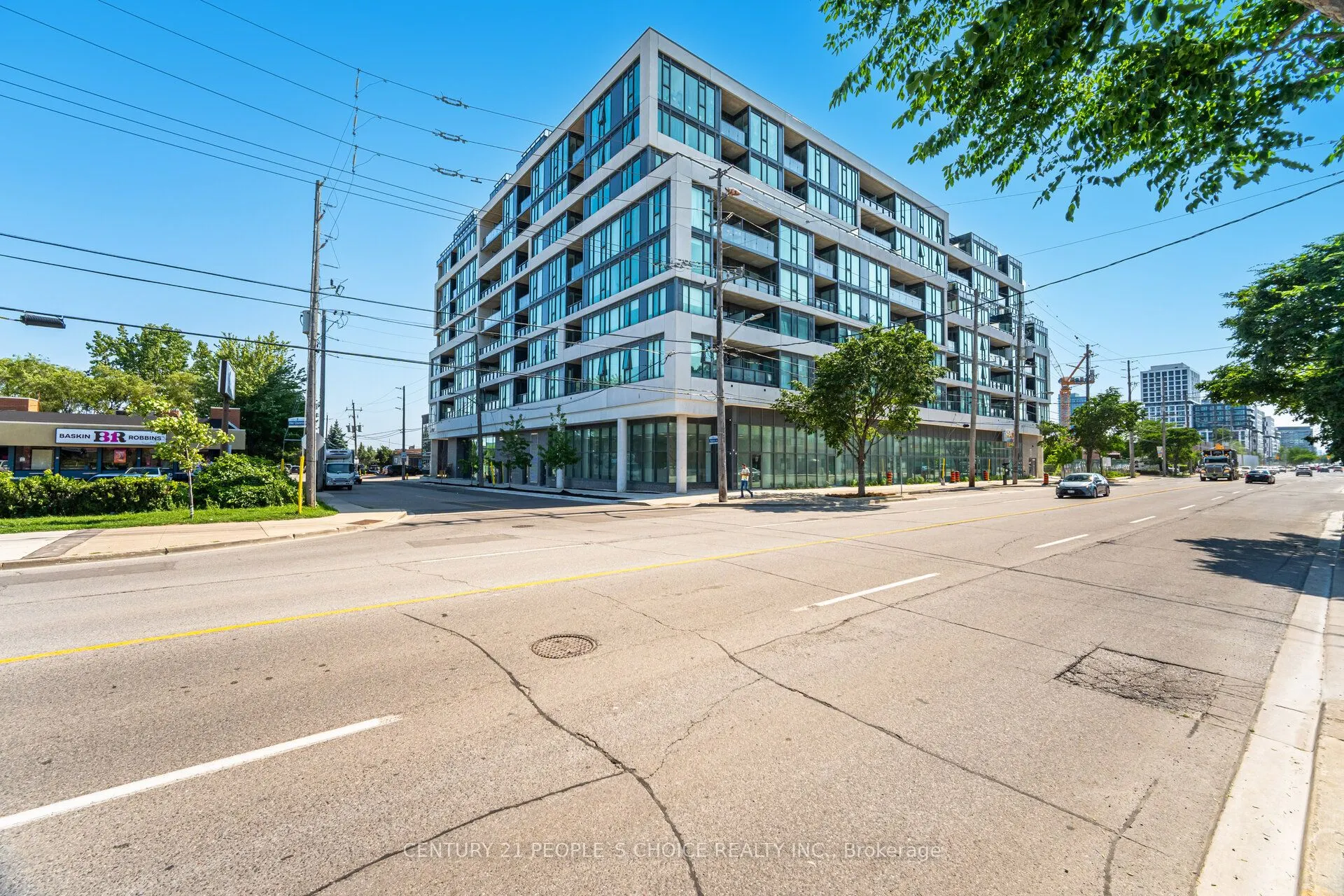 859 The Queensway, #525