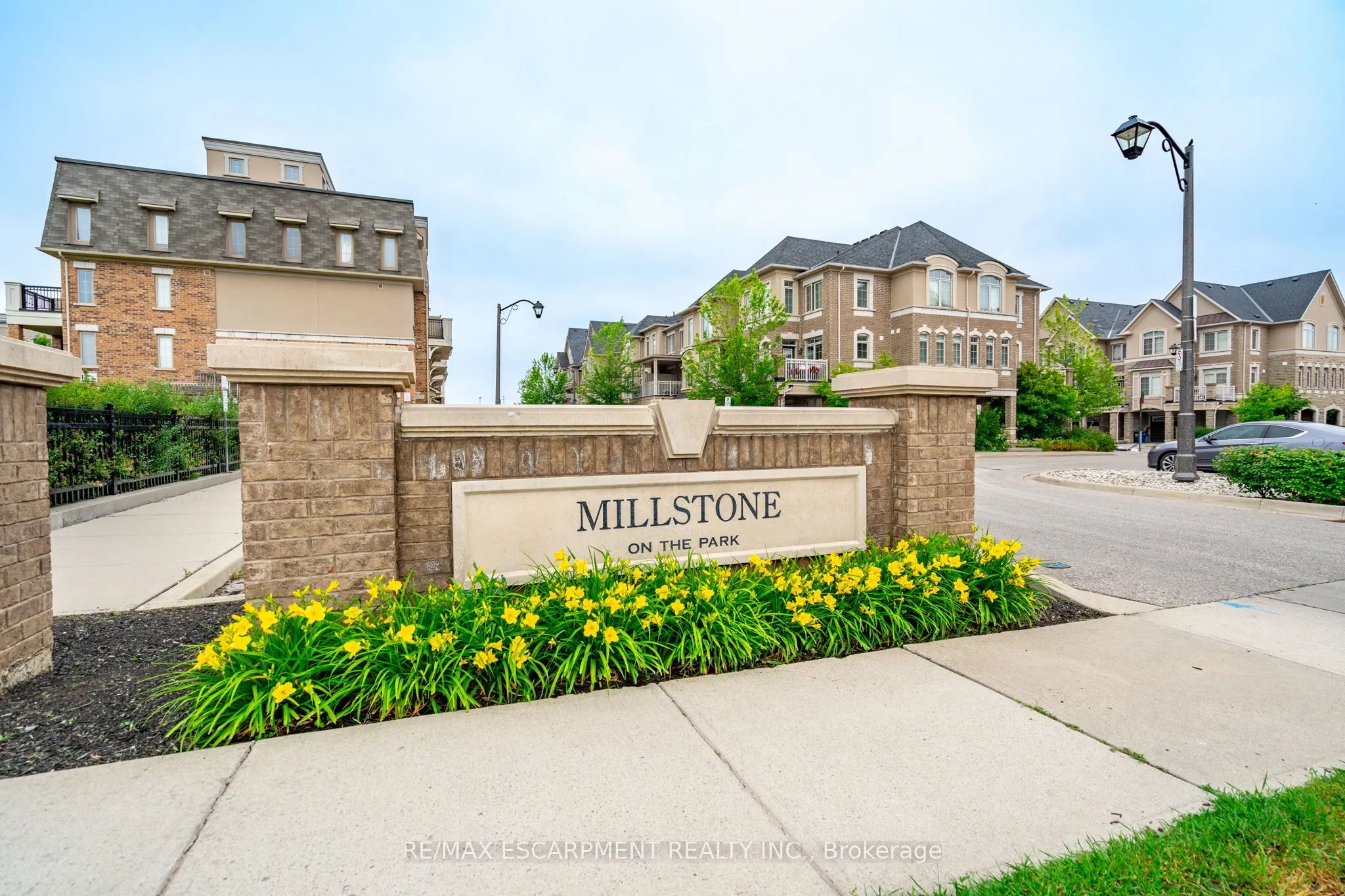 2441 Greenwich Drive, #59