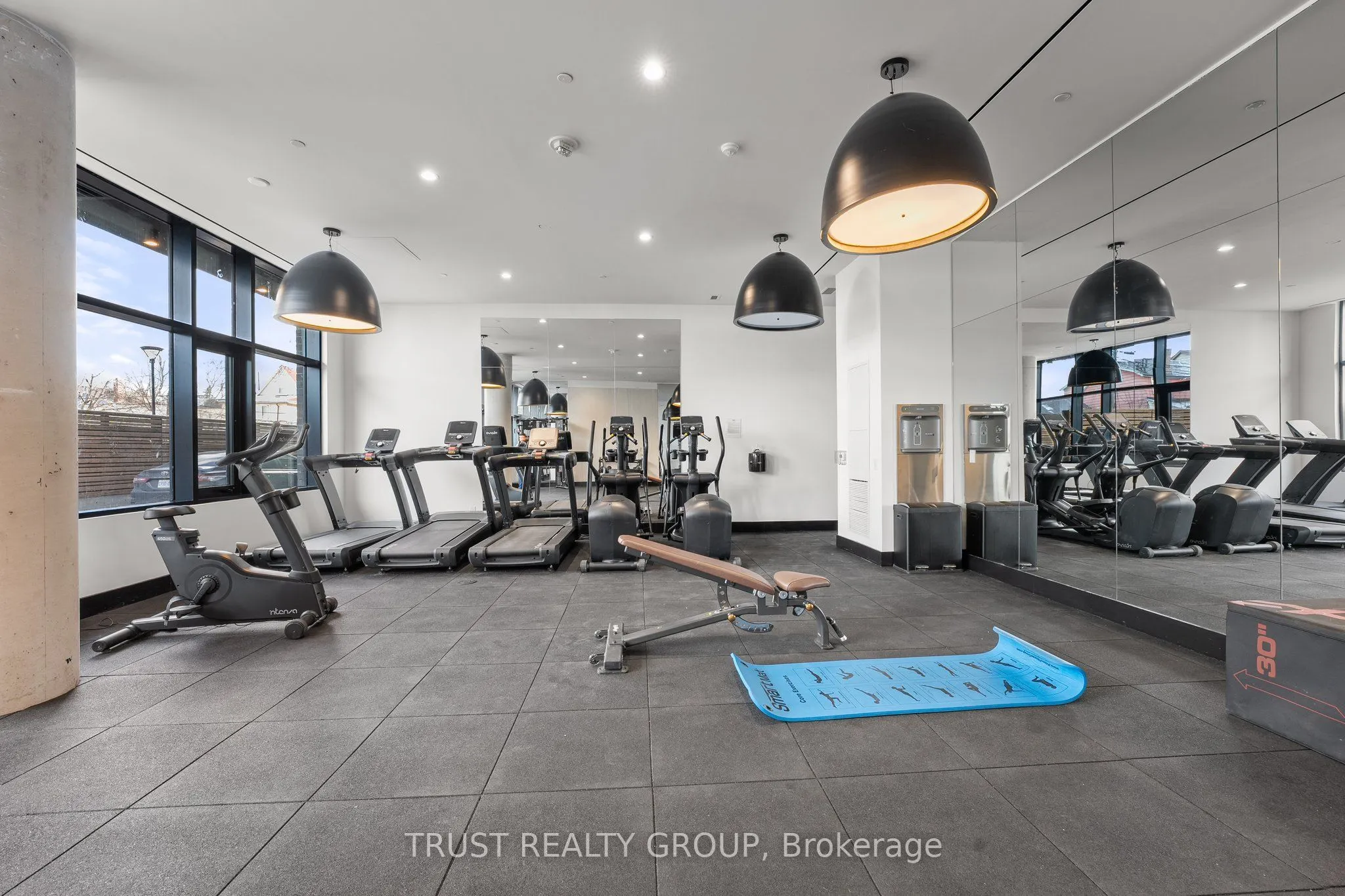 1808 St. Clair Avenue W, #911