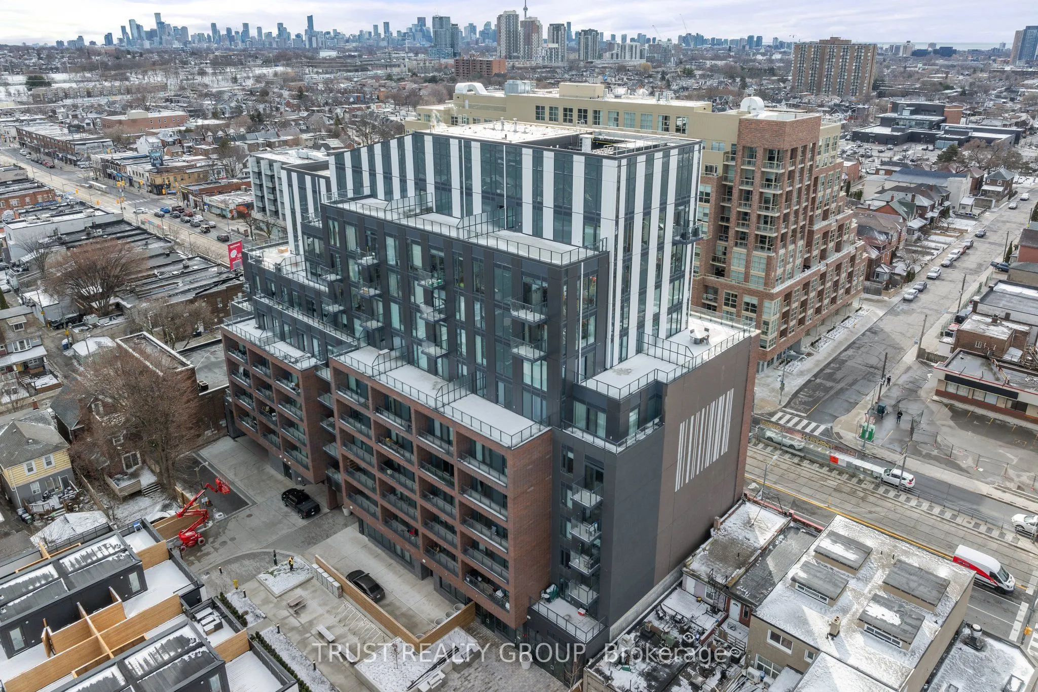 1808 St. Clair Avenue W, #1102