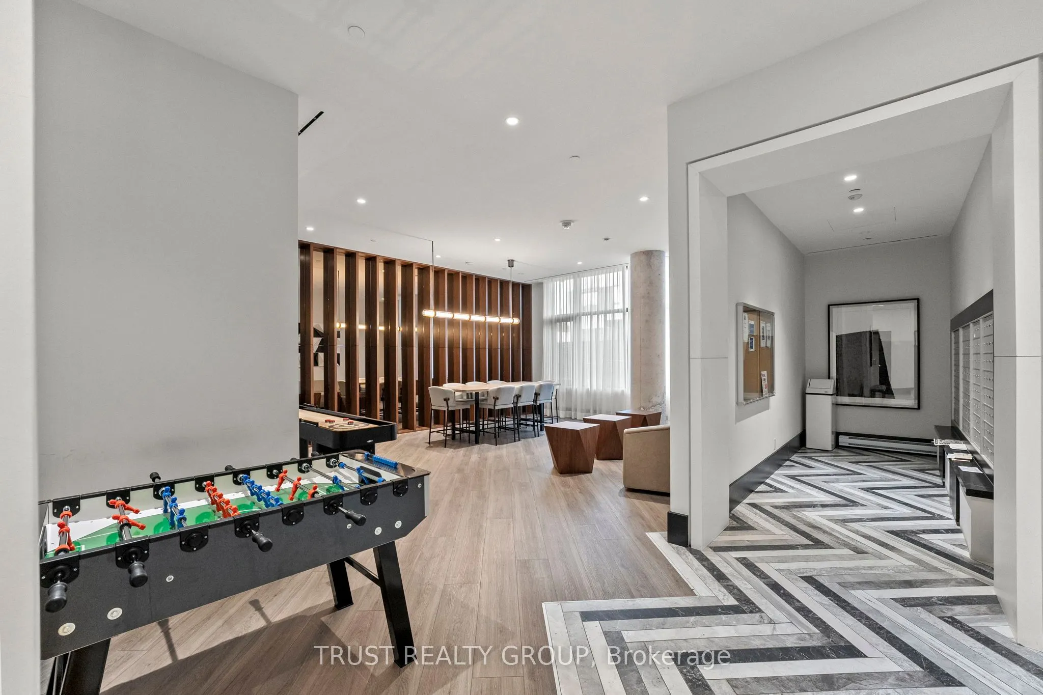 1808 St. Clair Avenue W, #1104