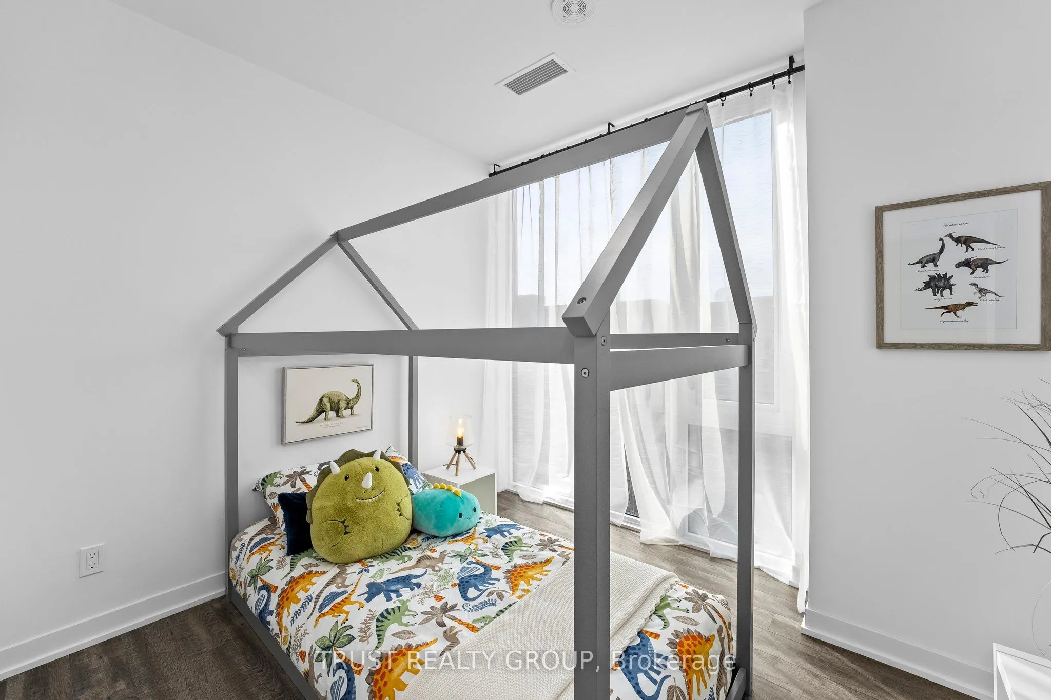 1808 St. Clair Avenue W, #1104