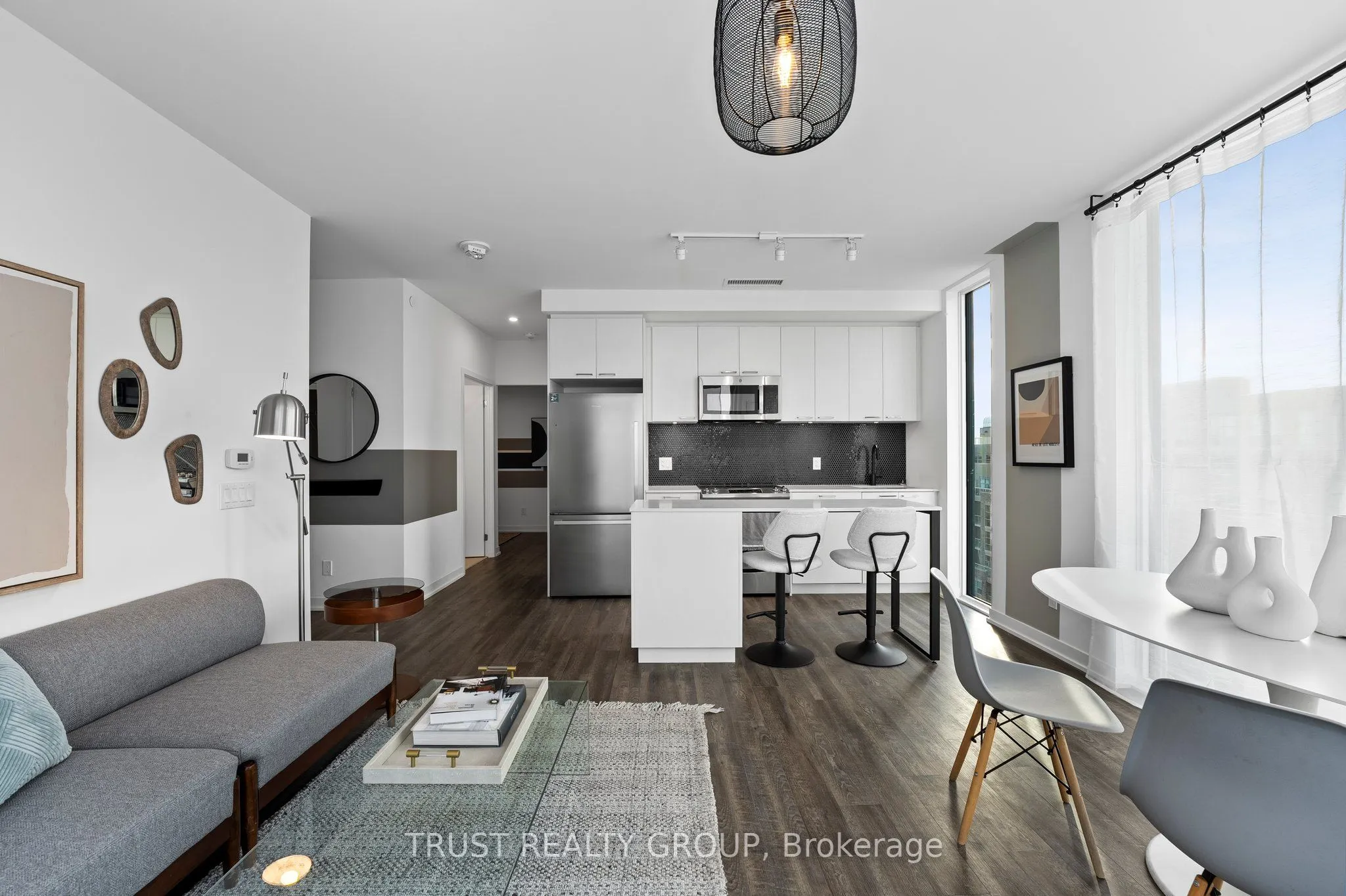 1808 St. Clair Avenue W, #1104