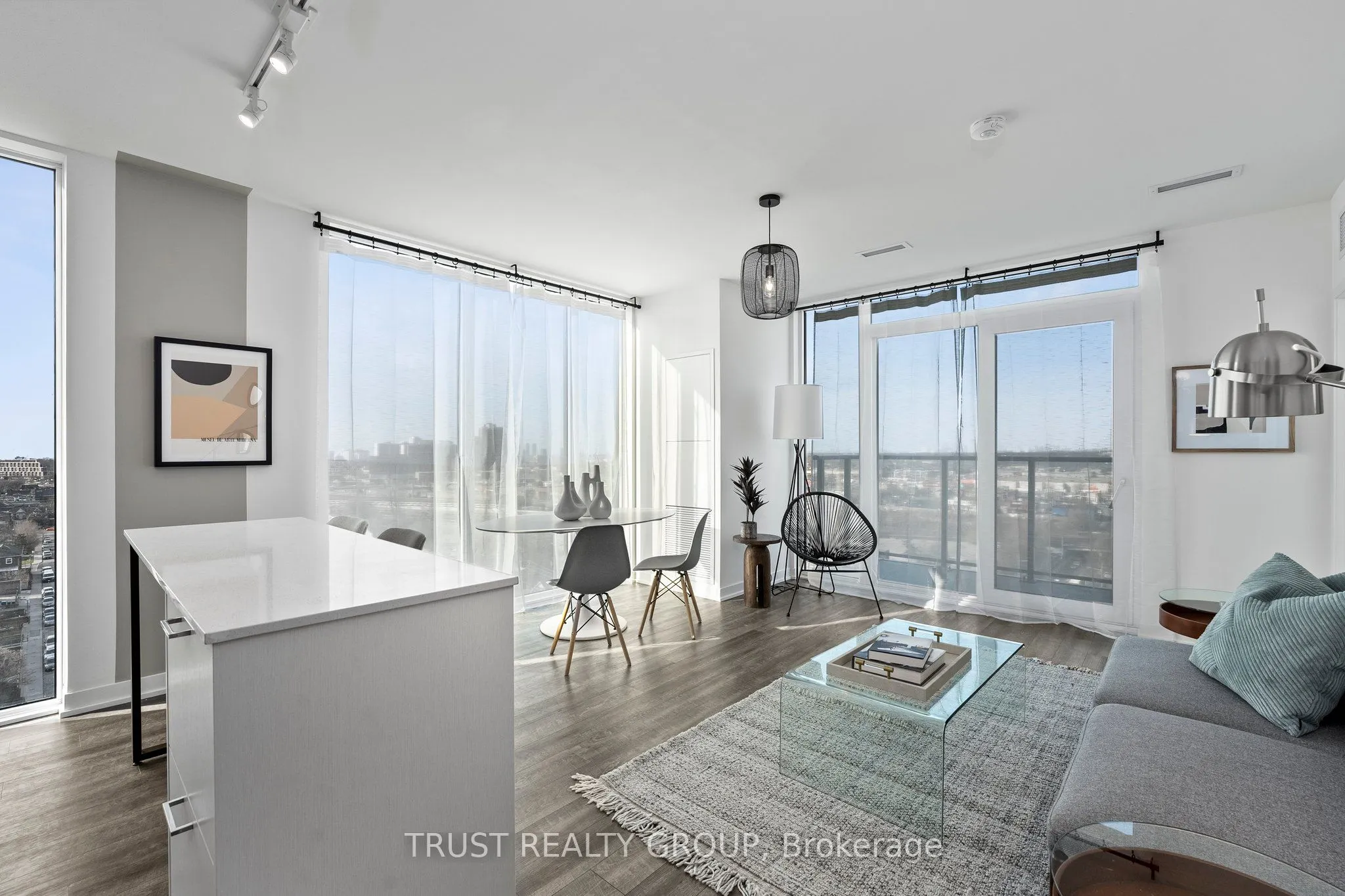 1808 St. Clair Avenue W, #1104