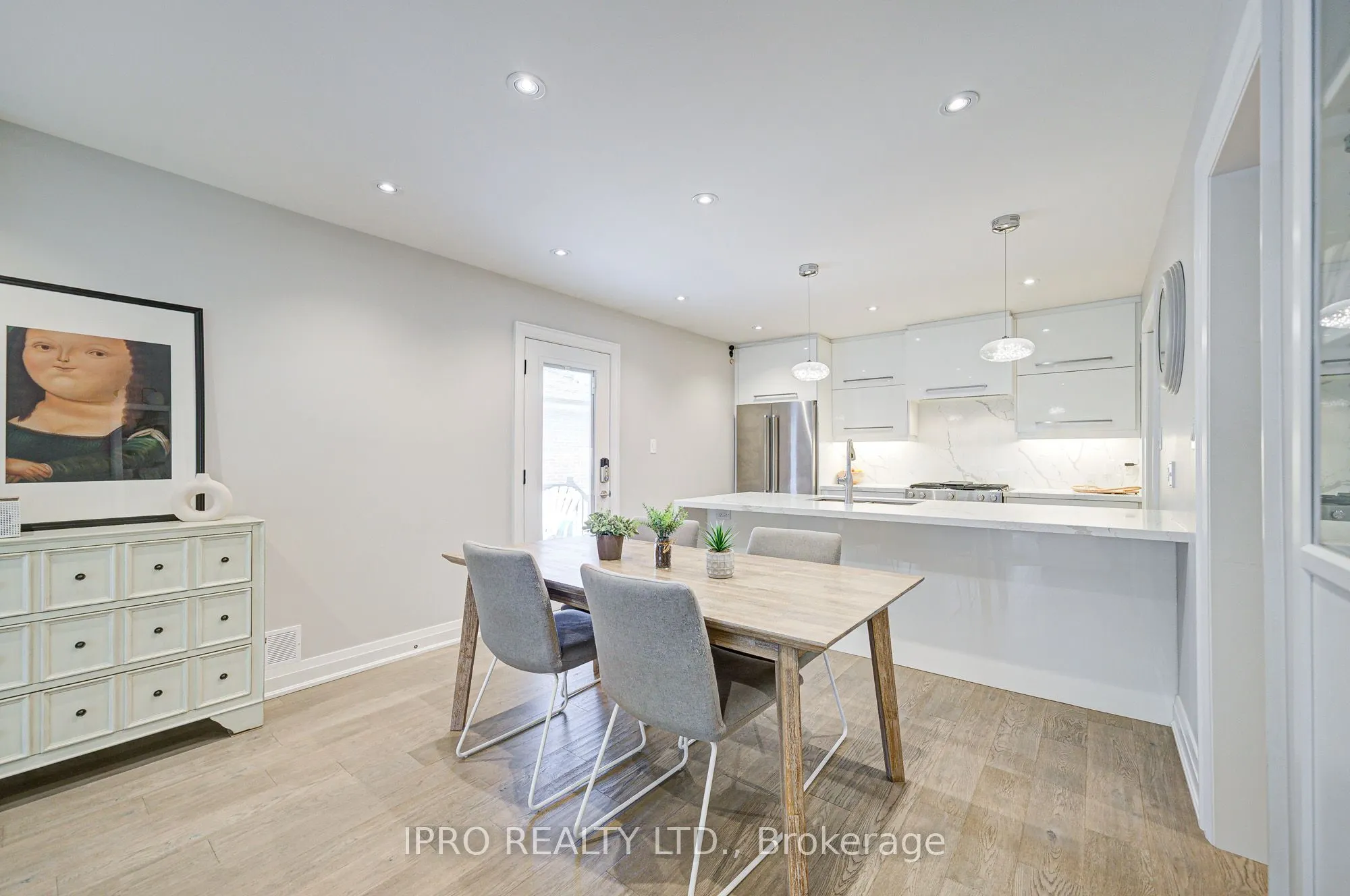 6 Cardigan Road