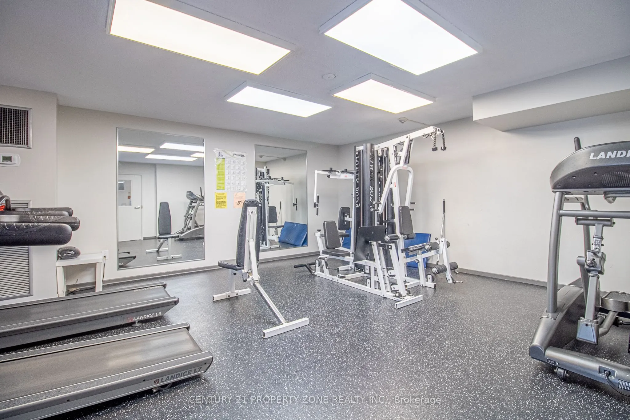 25 Kensington Road, #1612