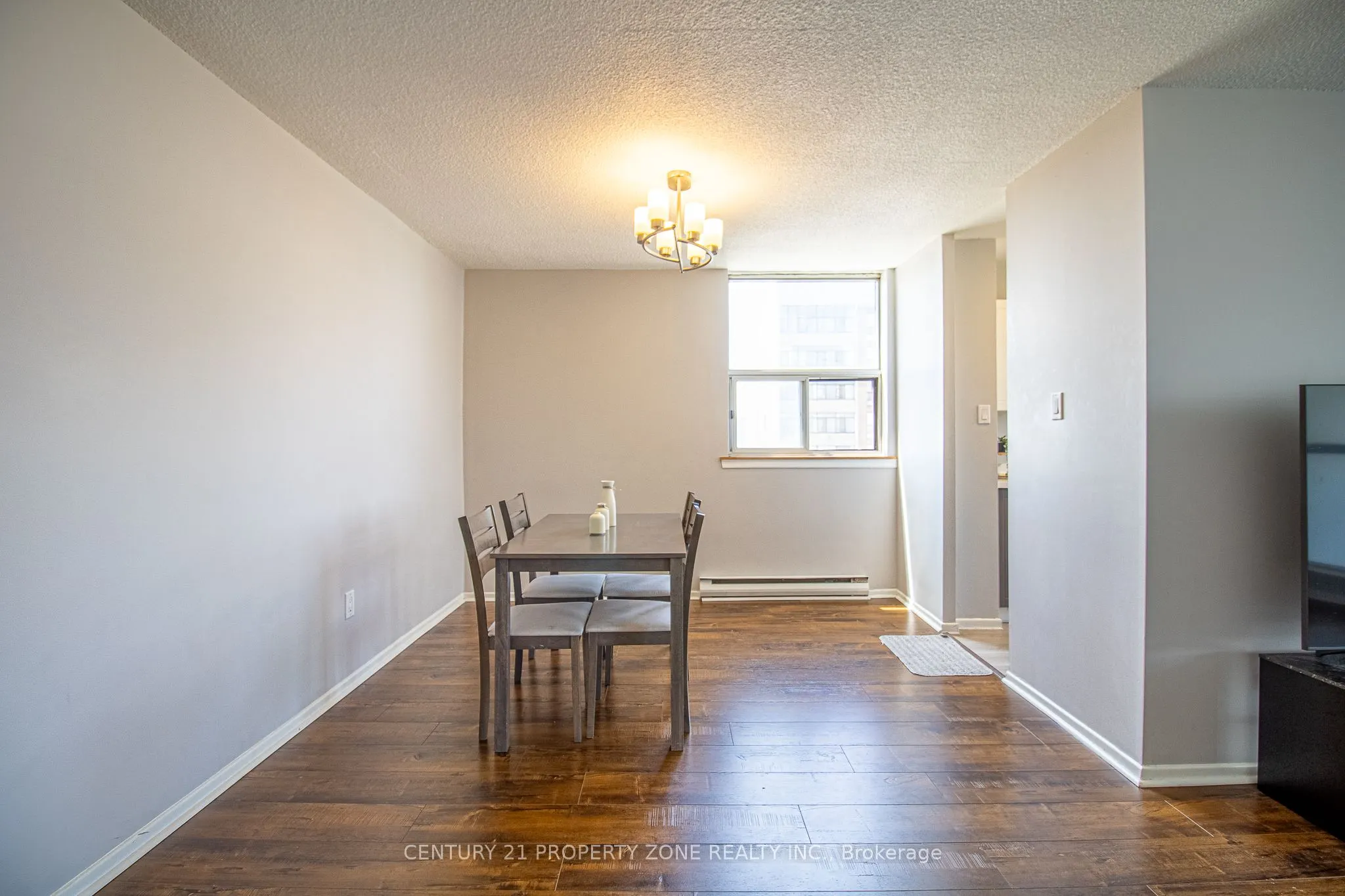 25 Kensington Road, #1612