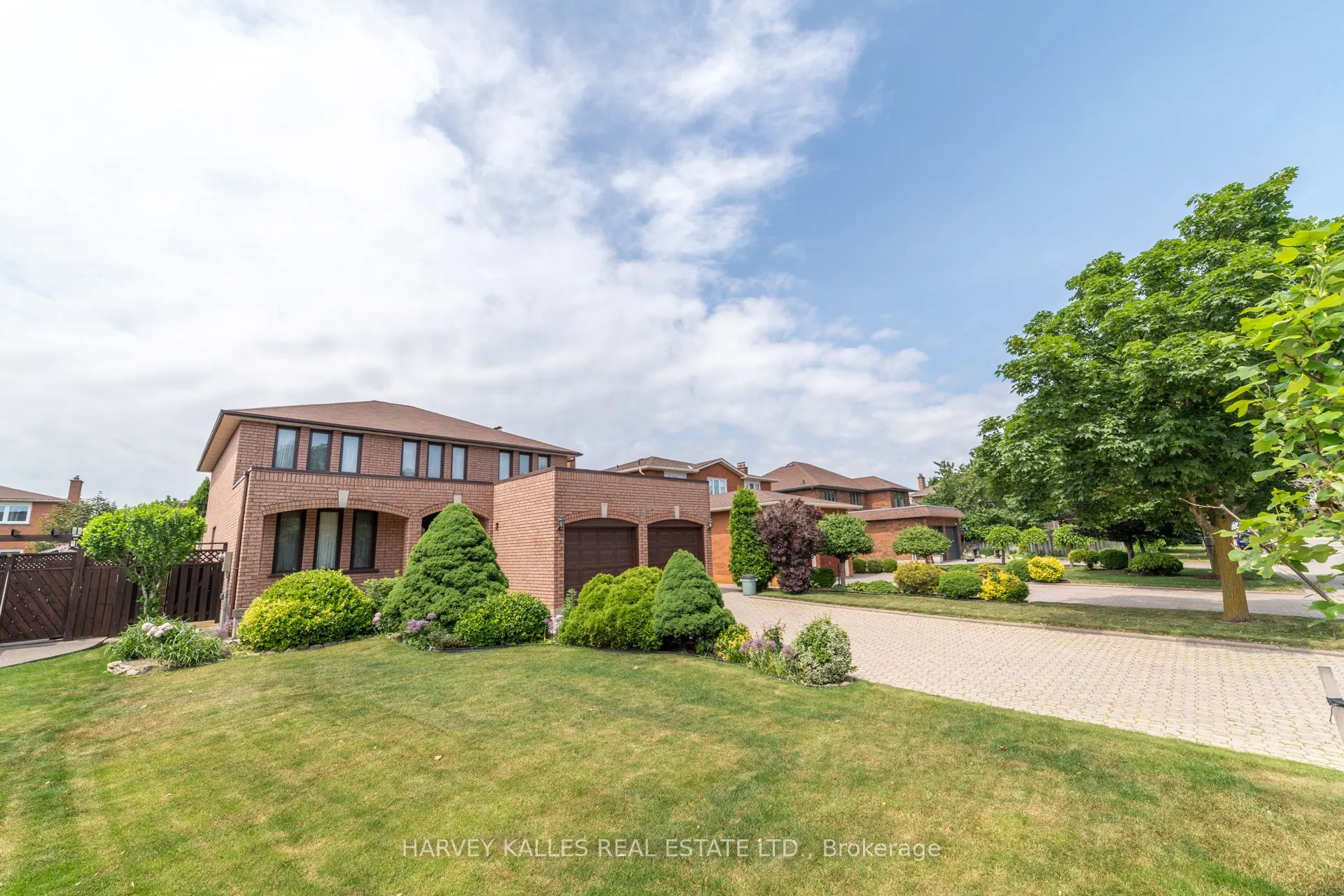 4257 Starlight Crescent