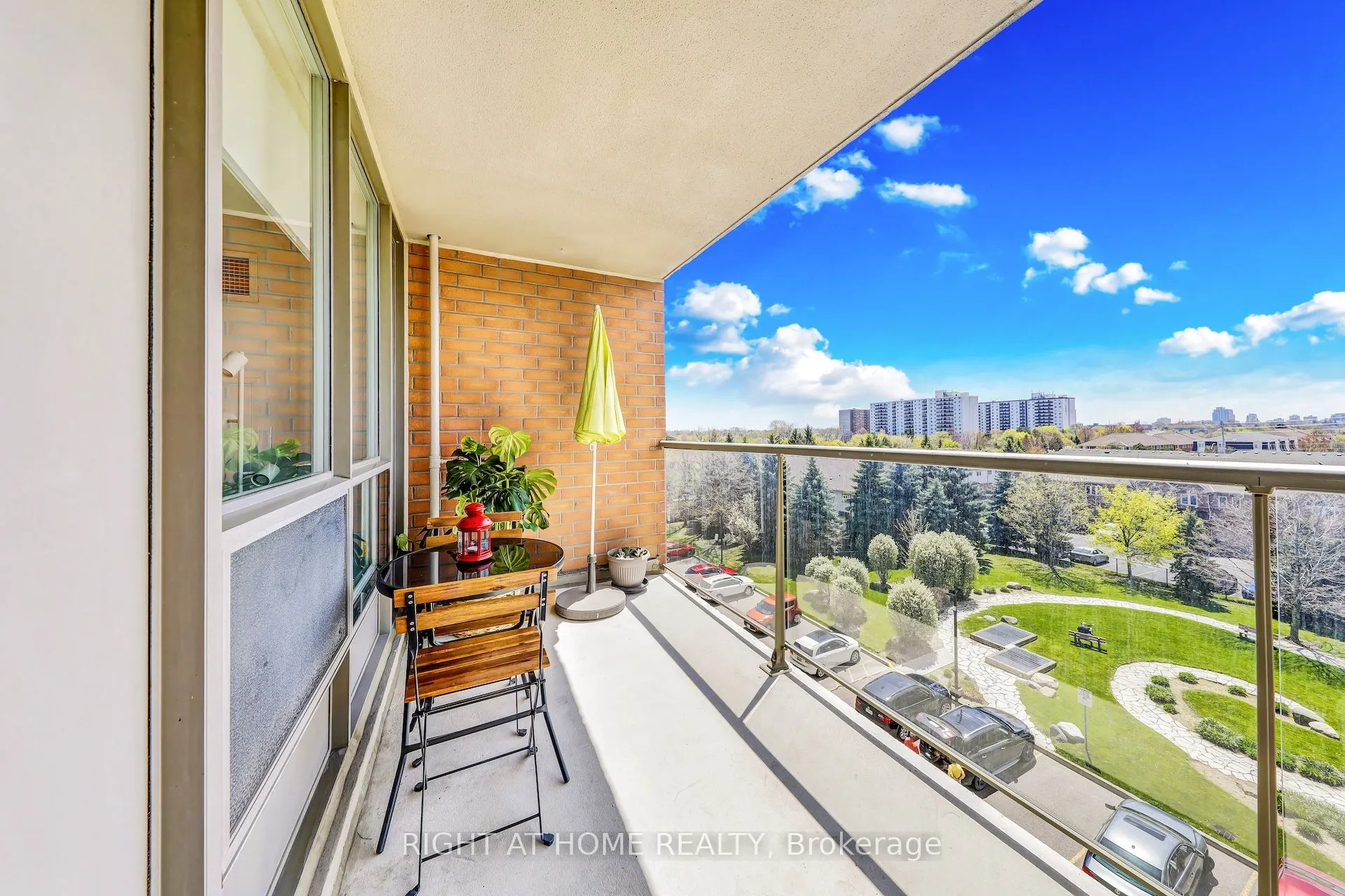 1140 Parkwest Place, #502