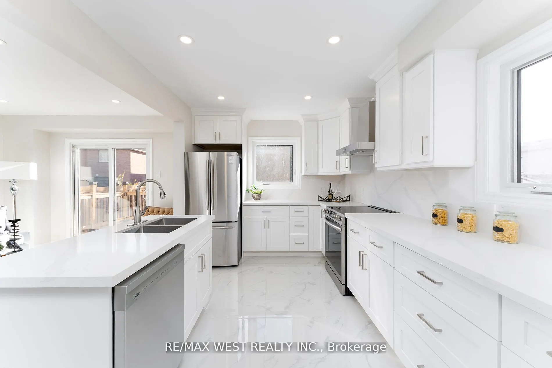 277 Wallenberg Crescent