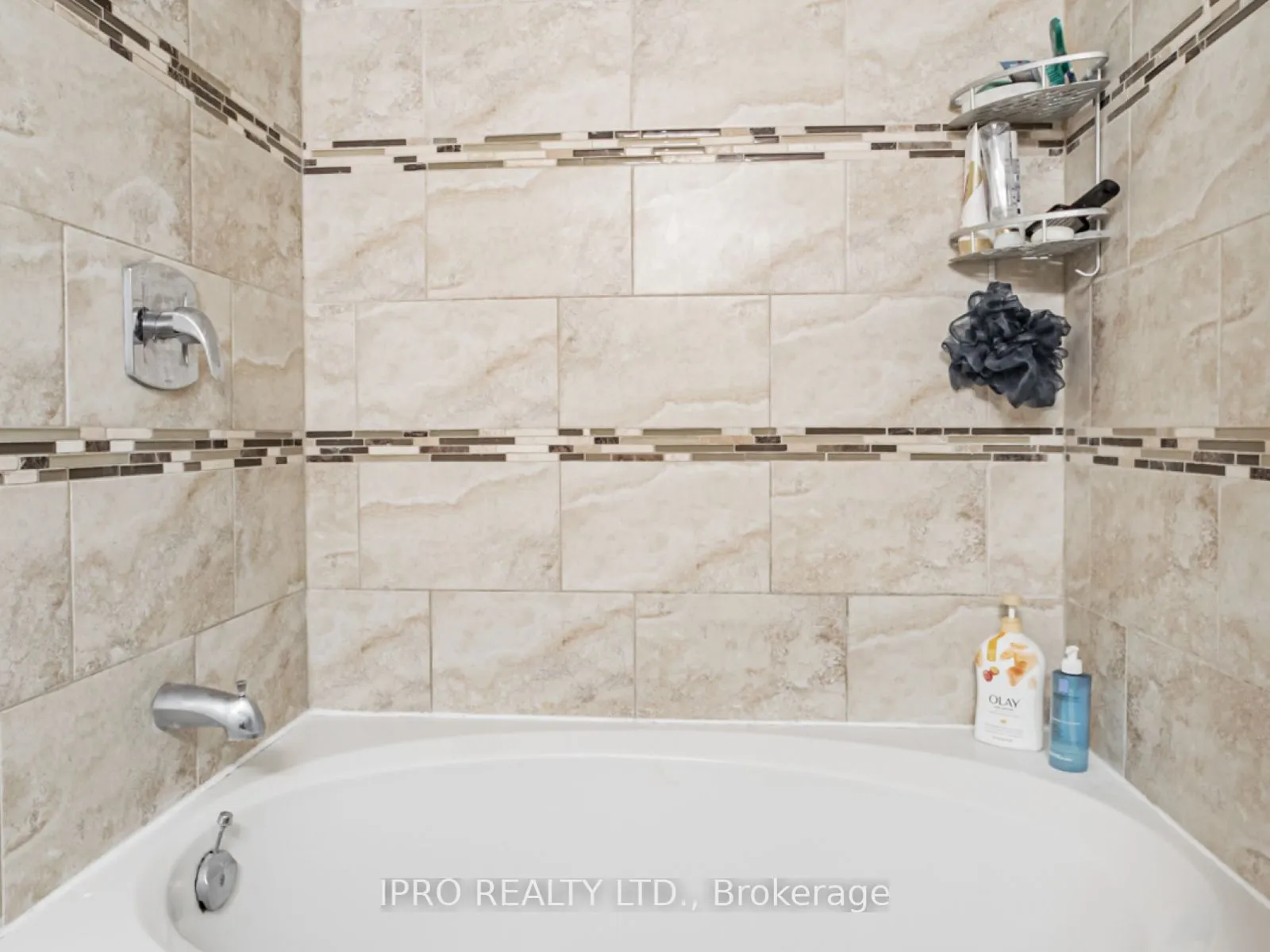 350 Webb Drive, #1806