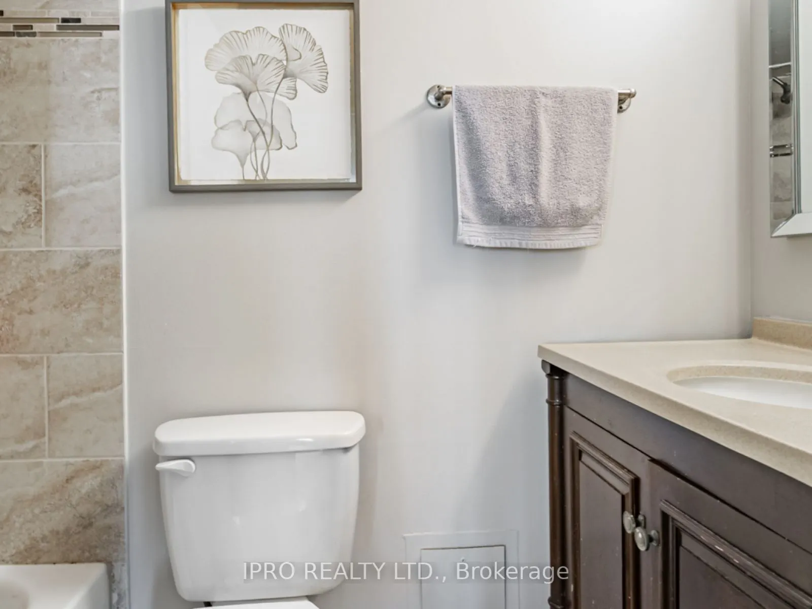 350 Webb Drive, #1806