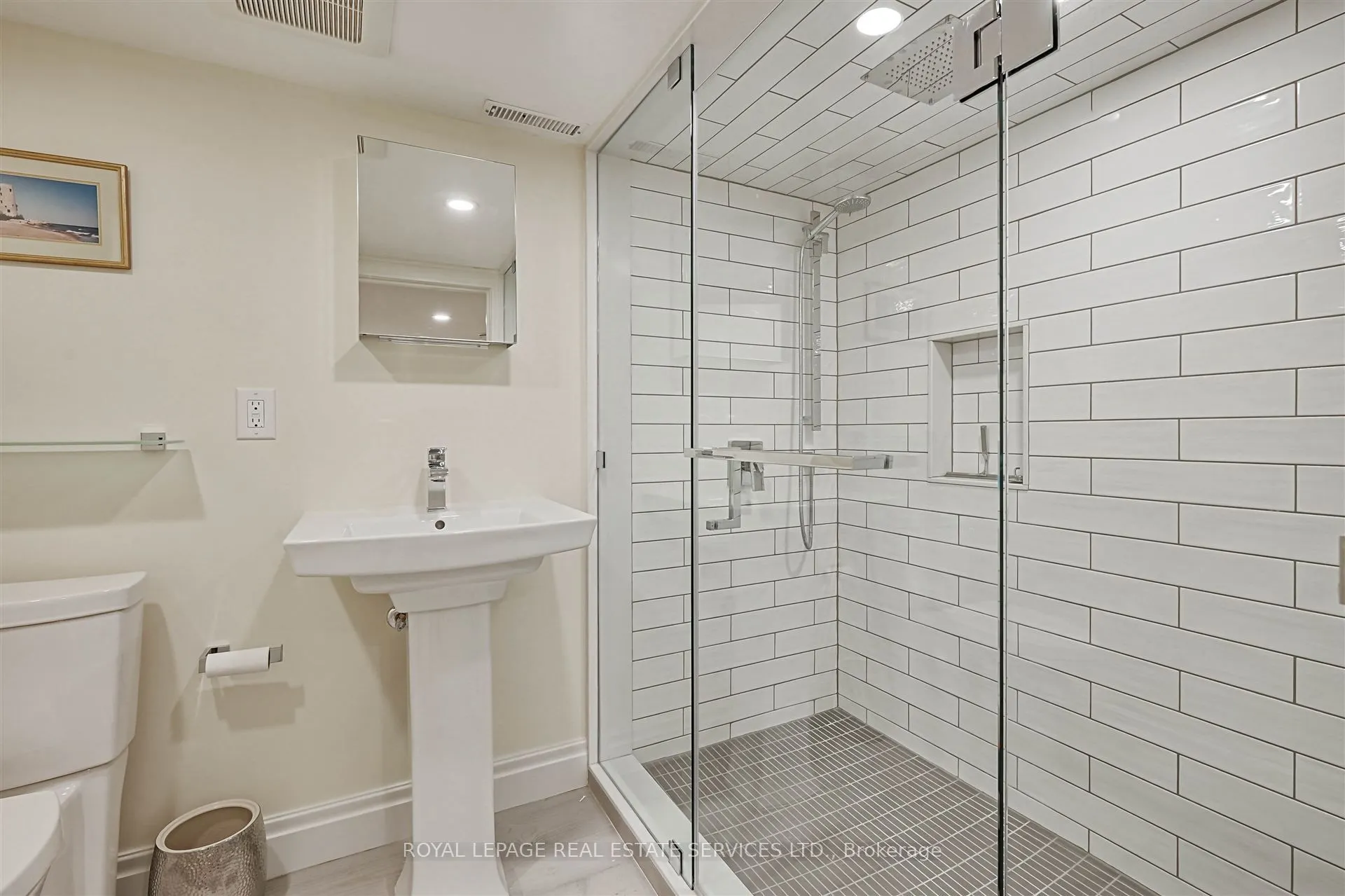 230 The Kingsway