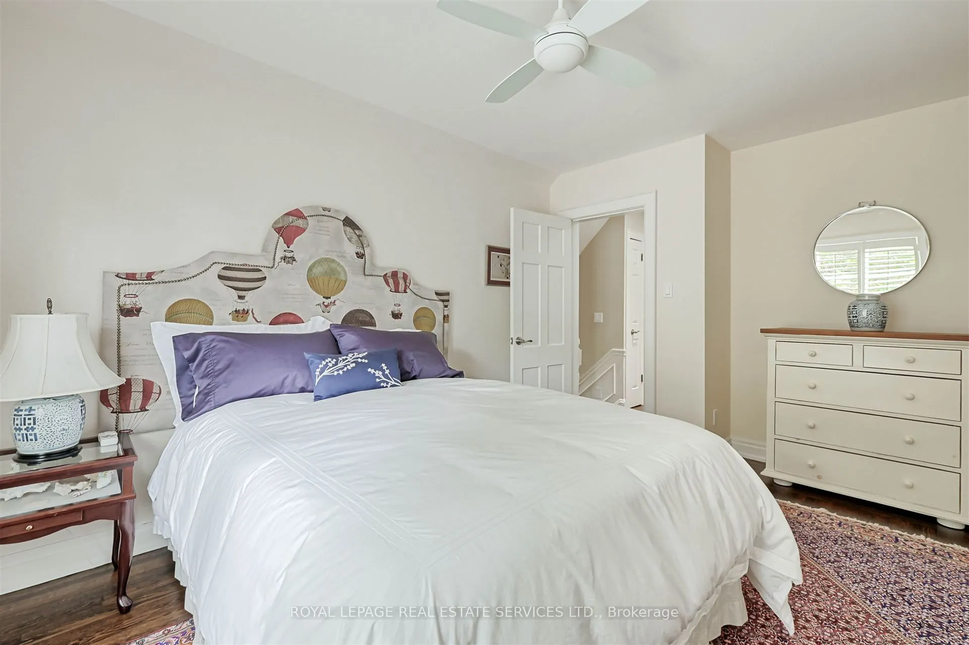 230 The Kingsway