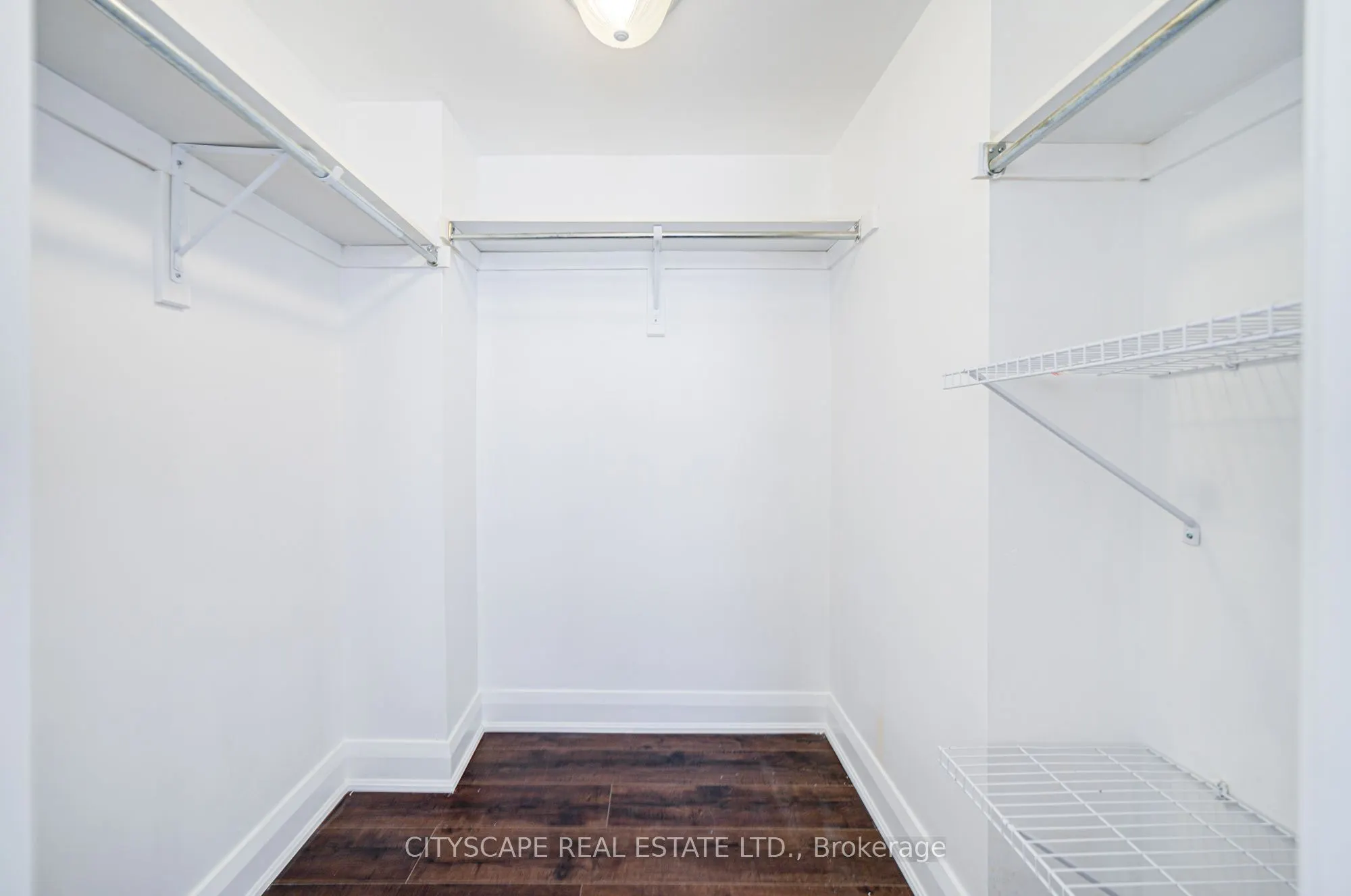 16 Foundry Avenue, #212