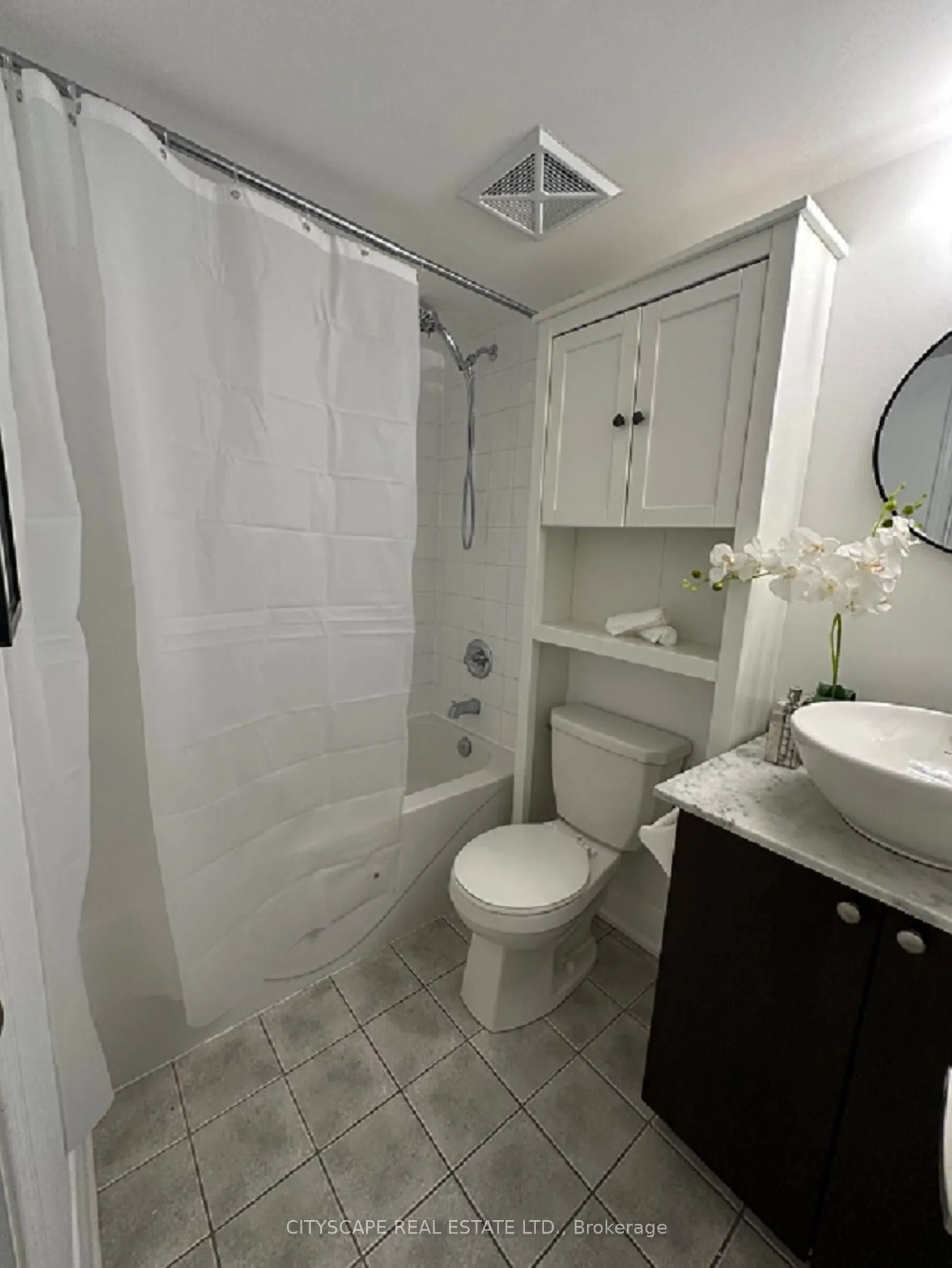 16 Foundry Avenue, #212
