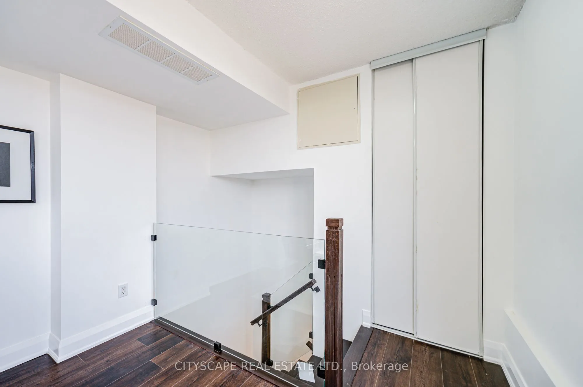 16 Foundry Avenue, #212
