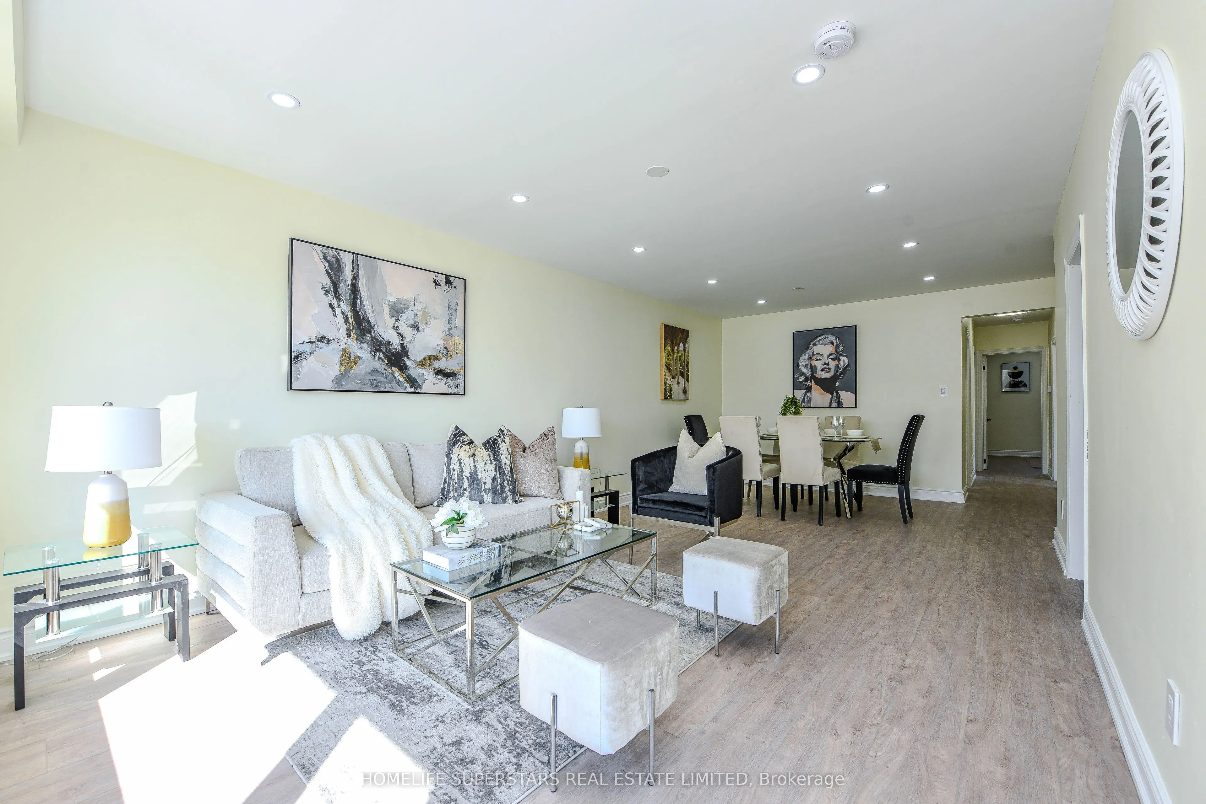 9 Aloma Crescent