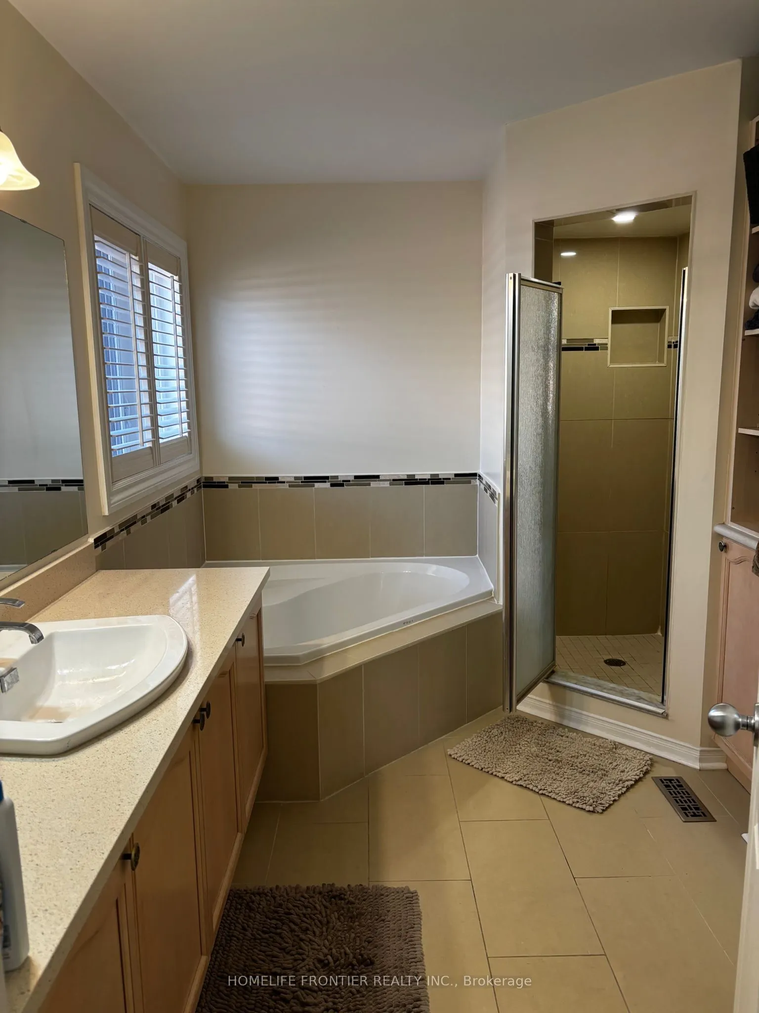3878 Parkgate Drive