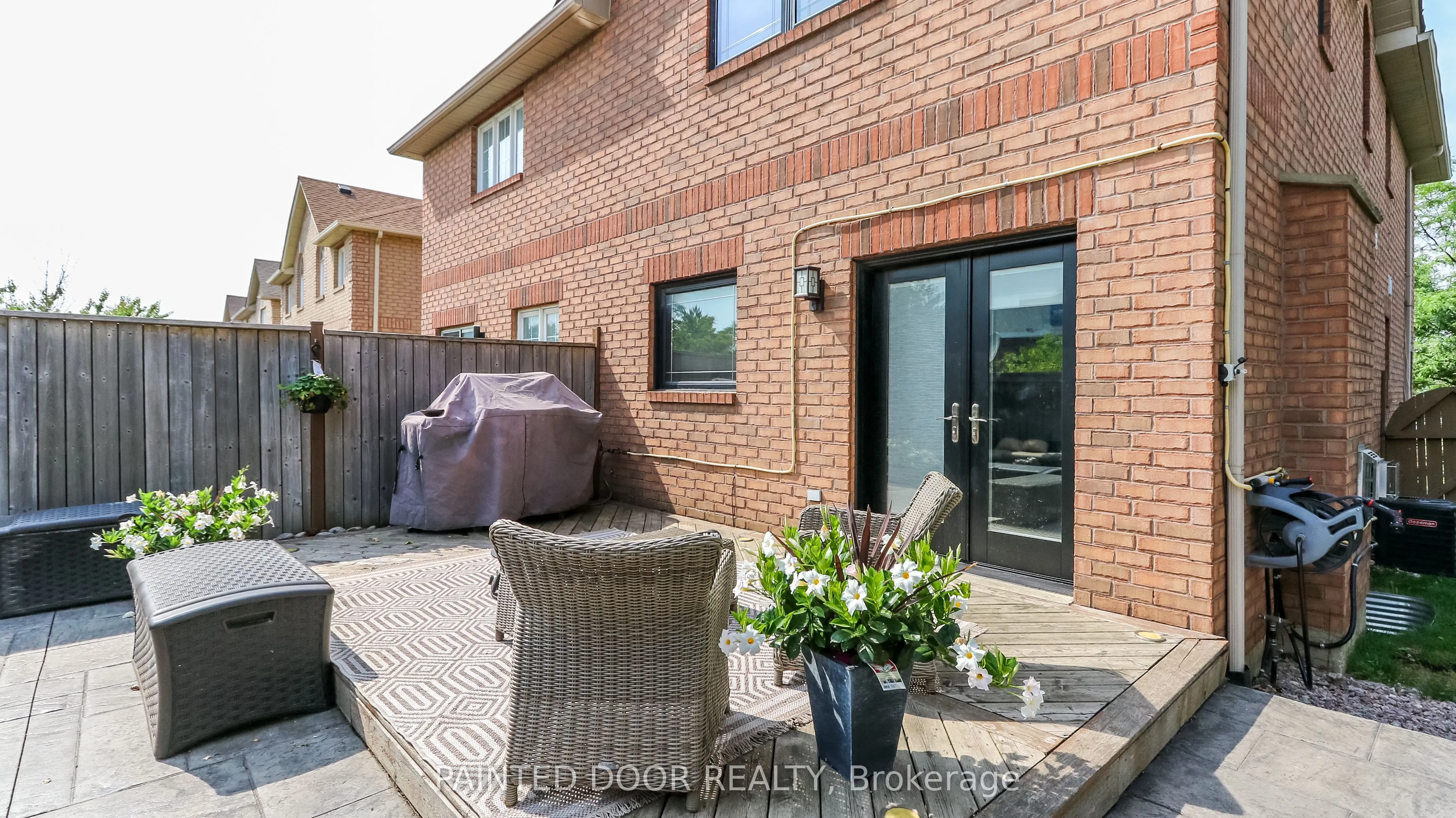 20 Manett Crescent