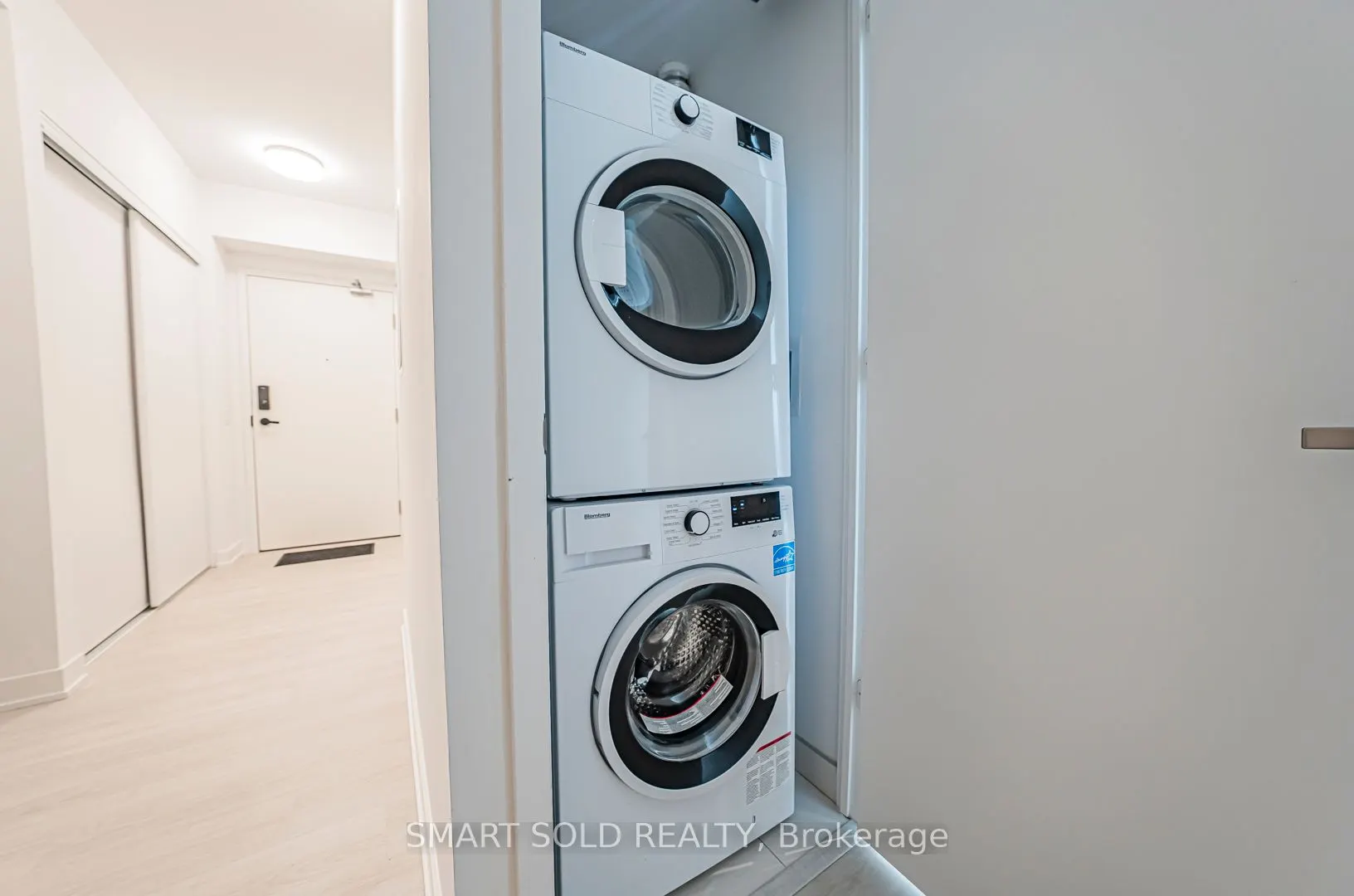 3883 Quartz Road, #1101