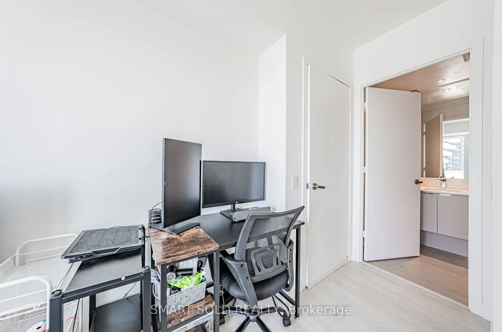 3883 Quartz Road, #1101