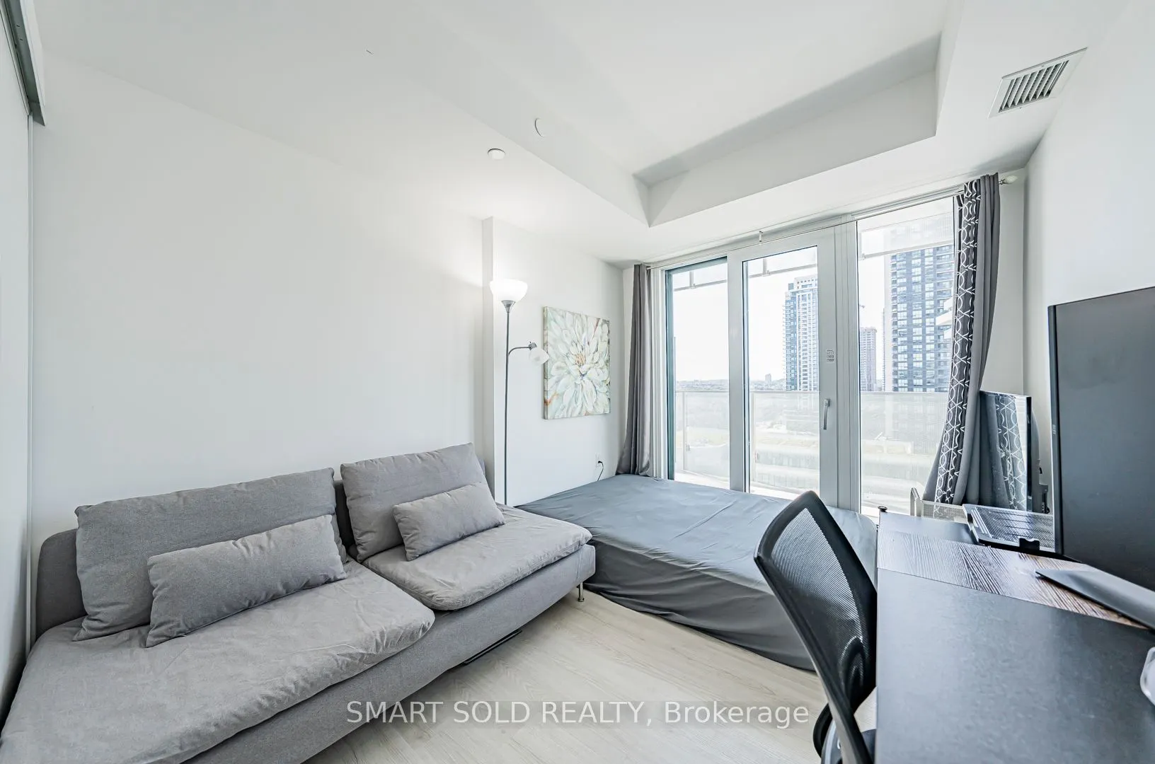 3883 Quartz Road, #1101