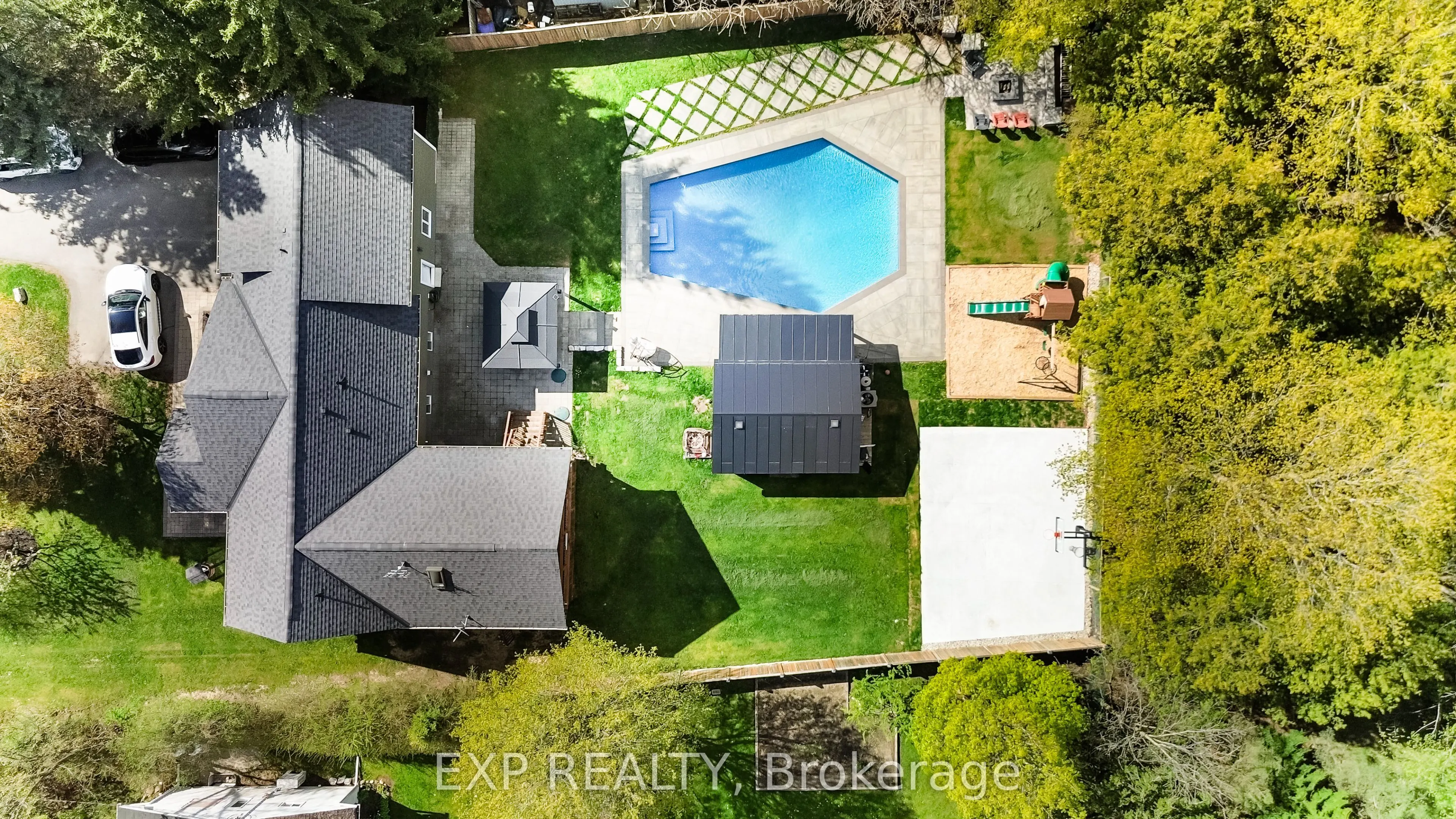 13379 Trafalgar Road