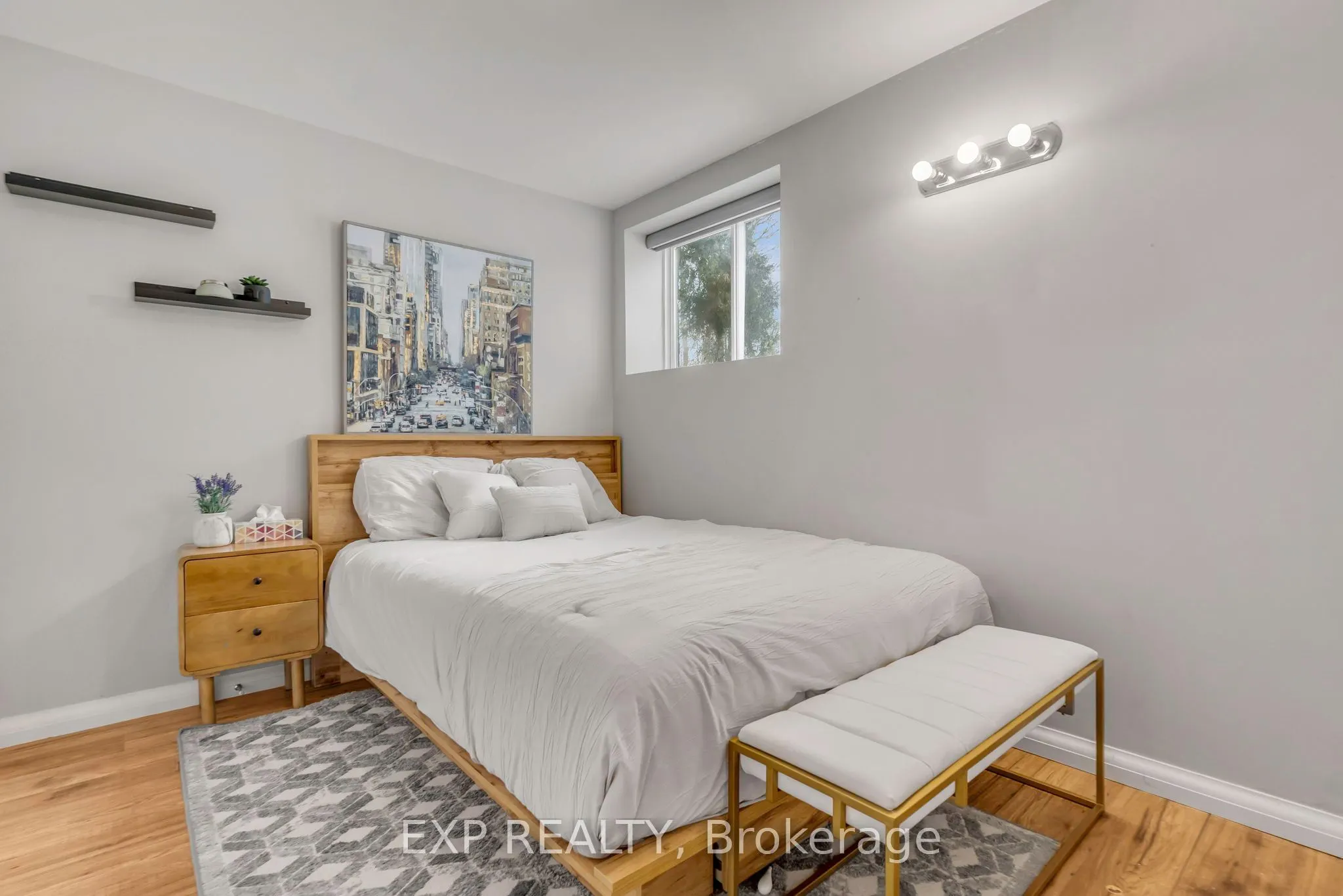 13379 Trafalgar Road