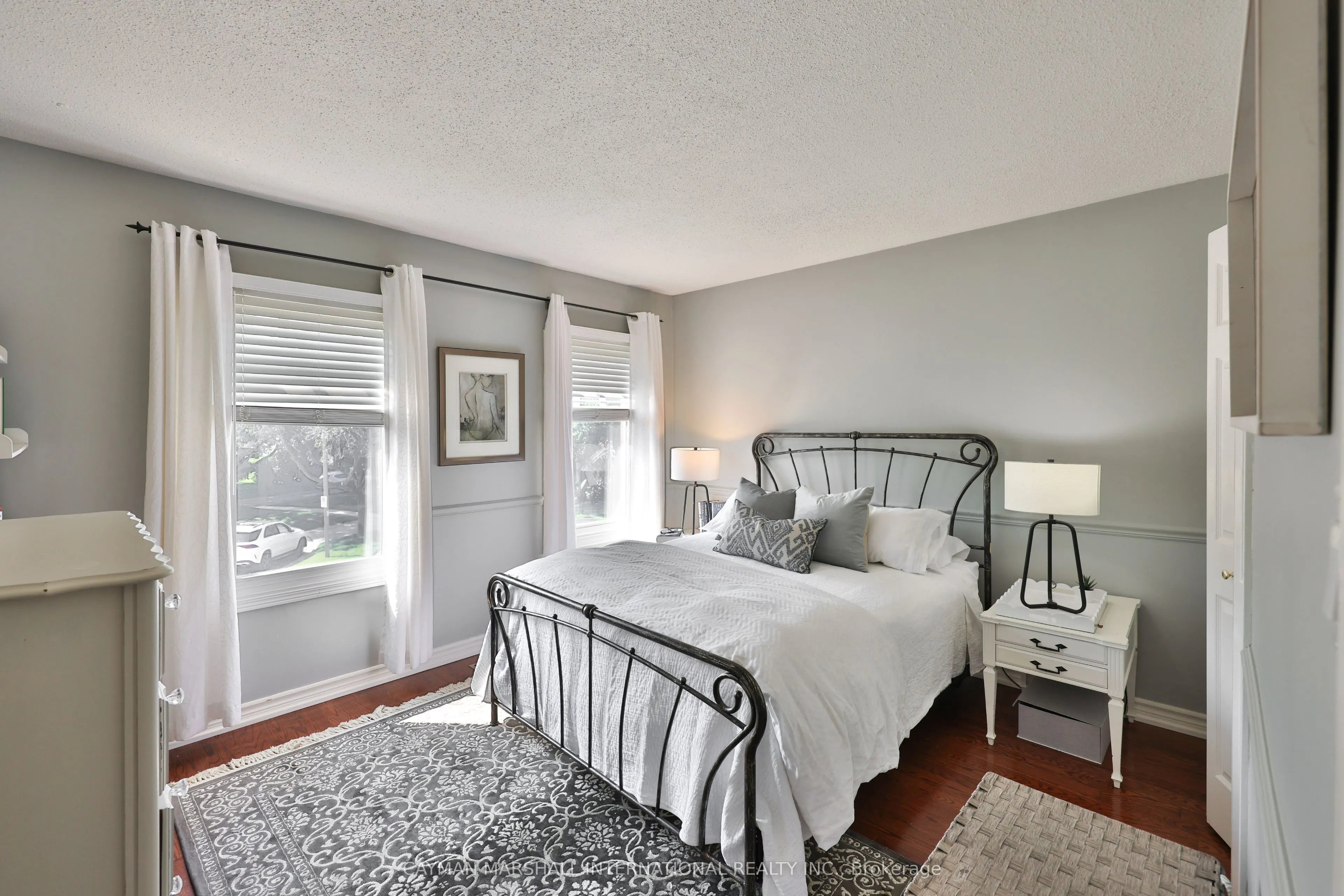 3555 Kingbird Court