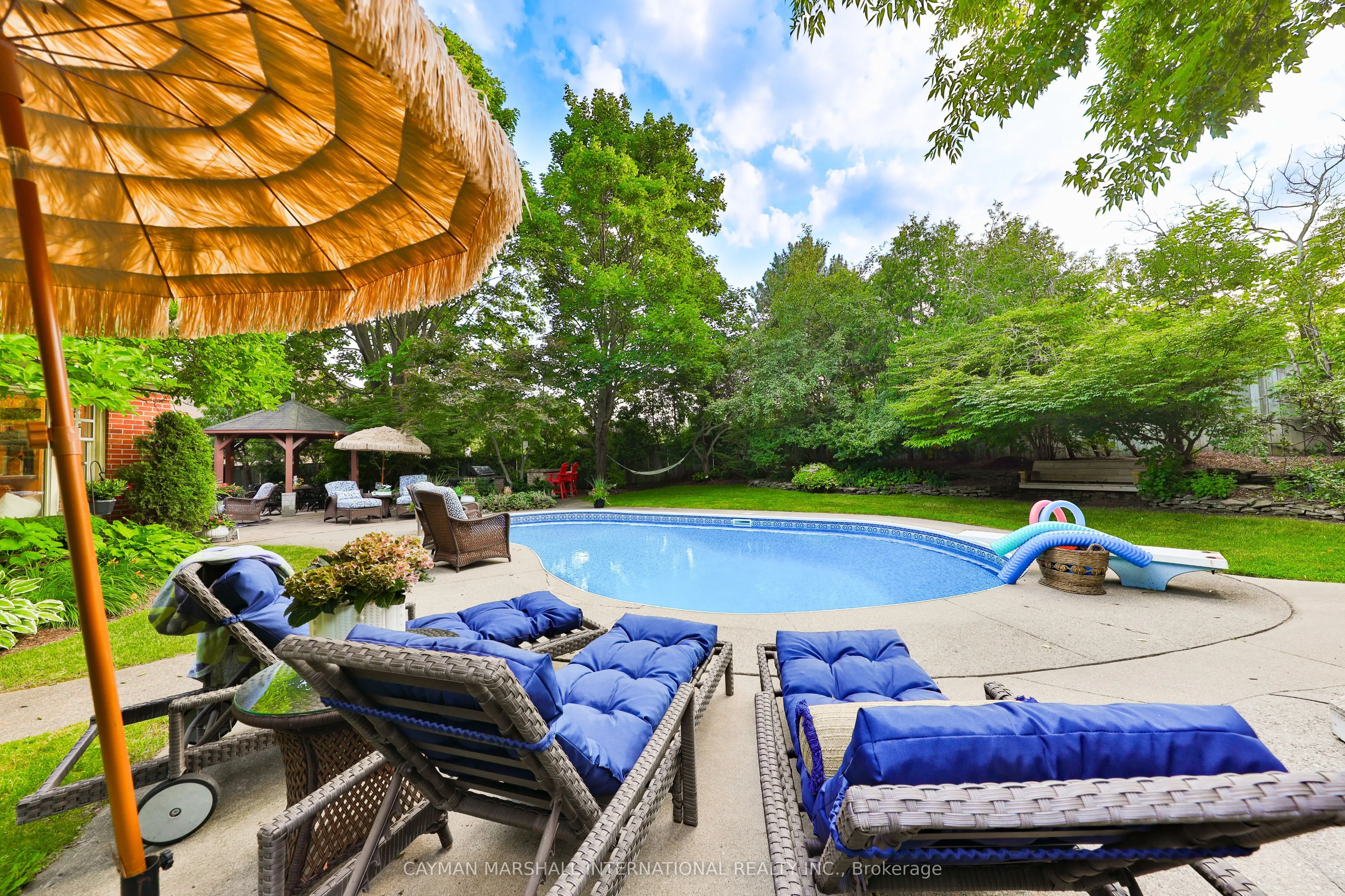 3555 Kingbird Court