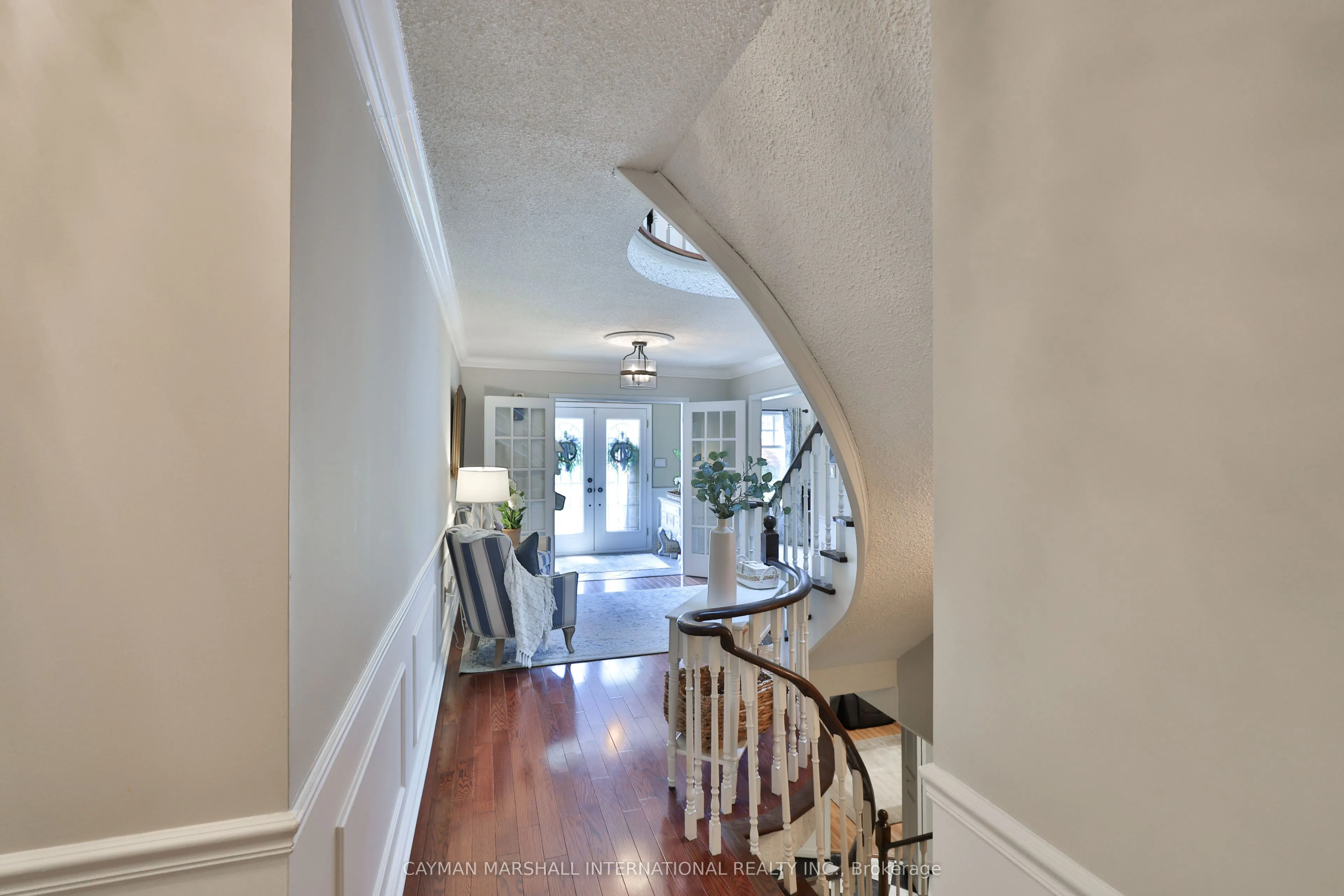 3555 Kingbird Court